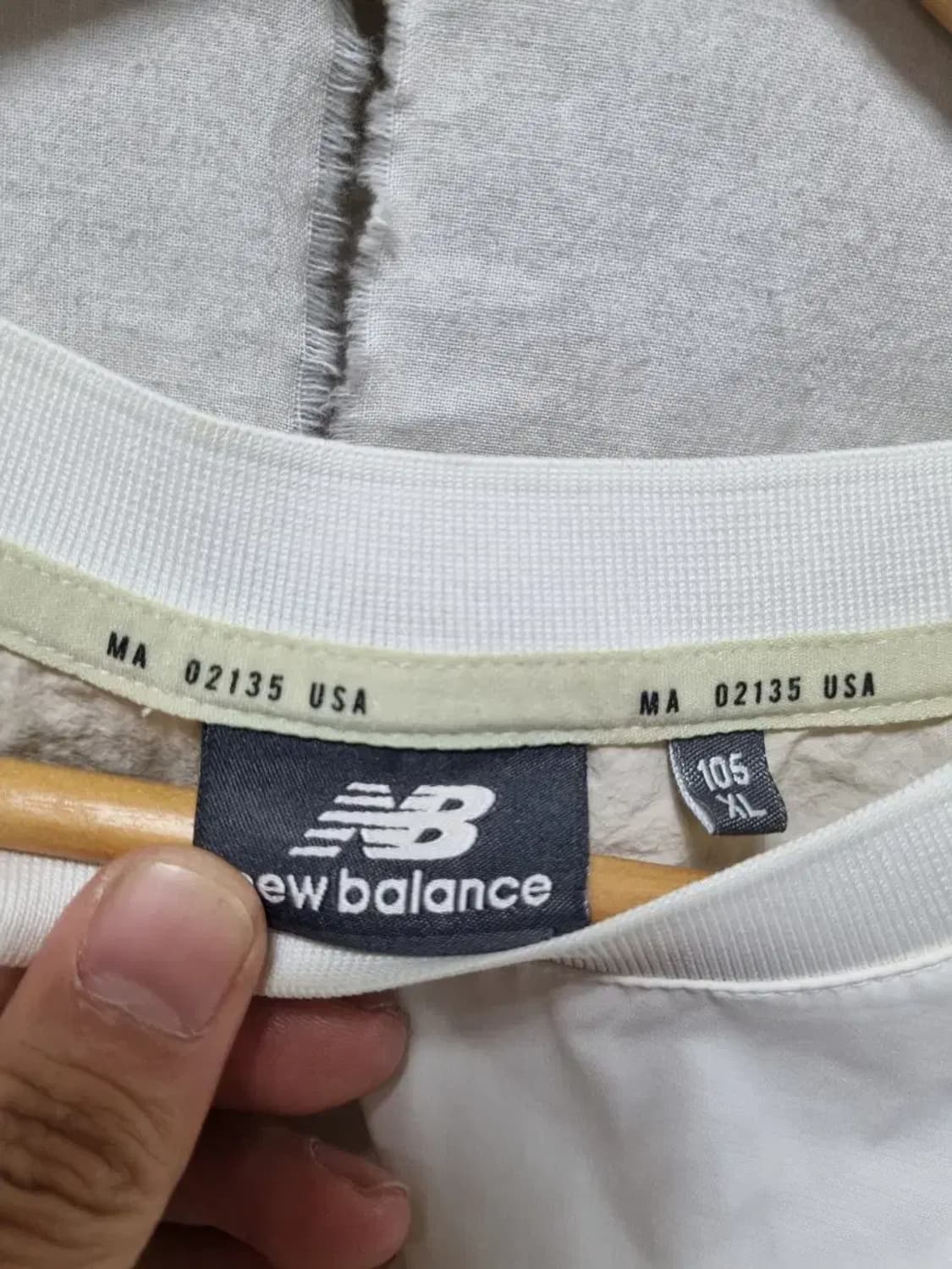 뉴발란스 바람막이 티셔츠 상의 105 상품이미지4