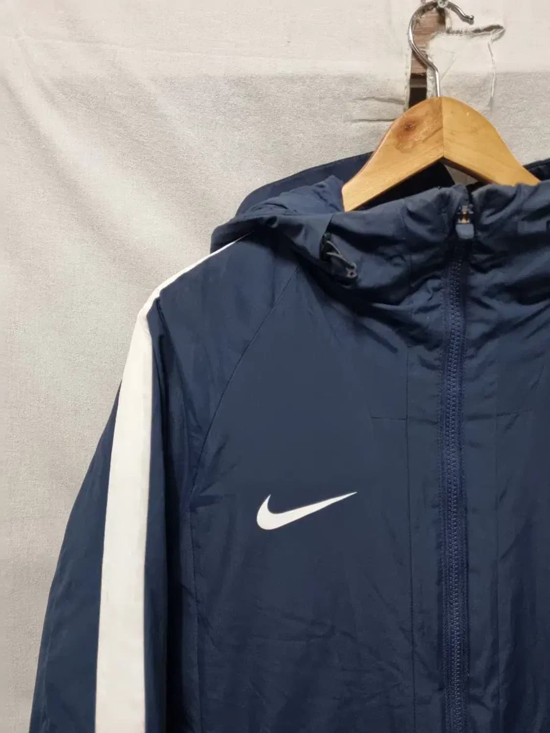 나이키 패딩 점퍼 M 상품이미지3