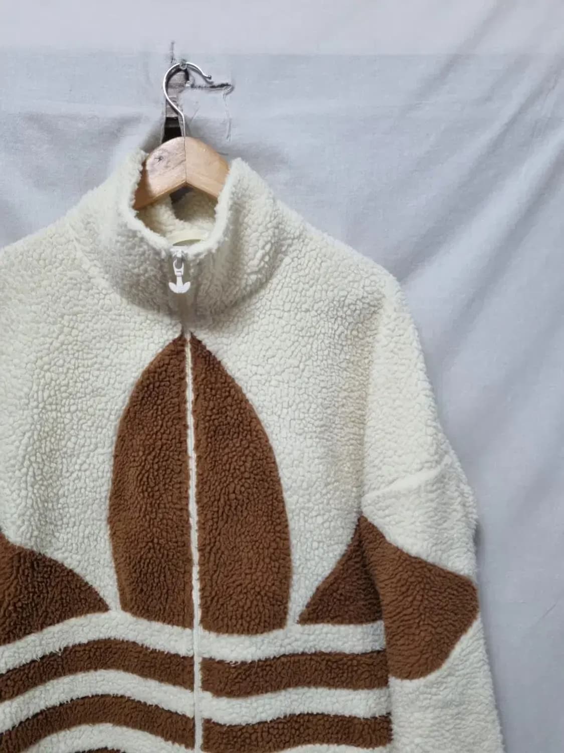 아디다스 빅로고 뽀글이 플리스 자켓 S 상품이미지3