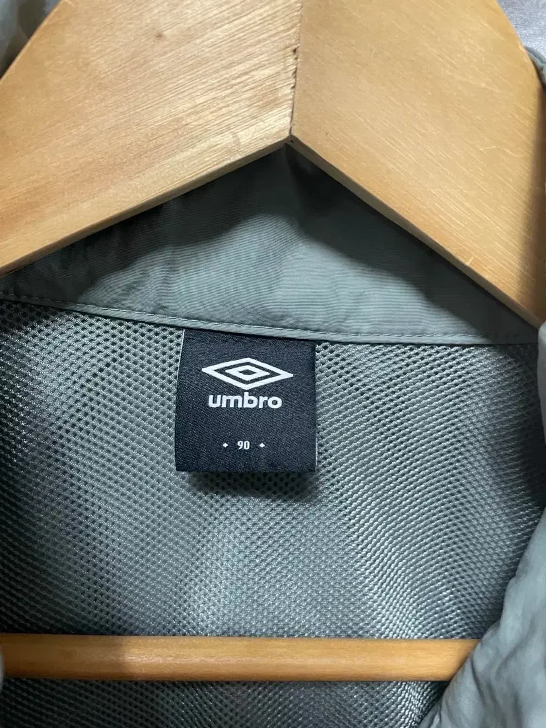 엄브로 바람막이 스포츠 점퍼 자켓 S 상품이미지4