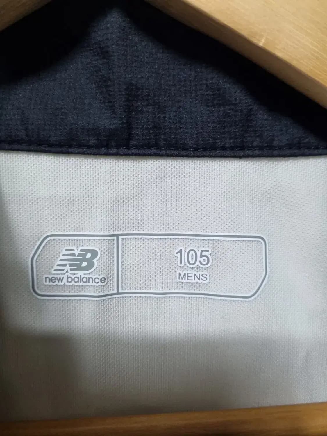 뉴발란스 바람막이 아노락 105 상품이미지4