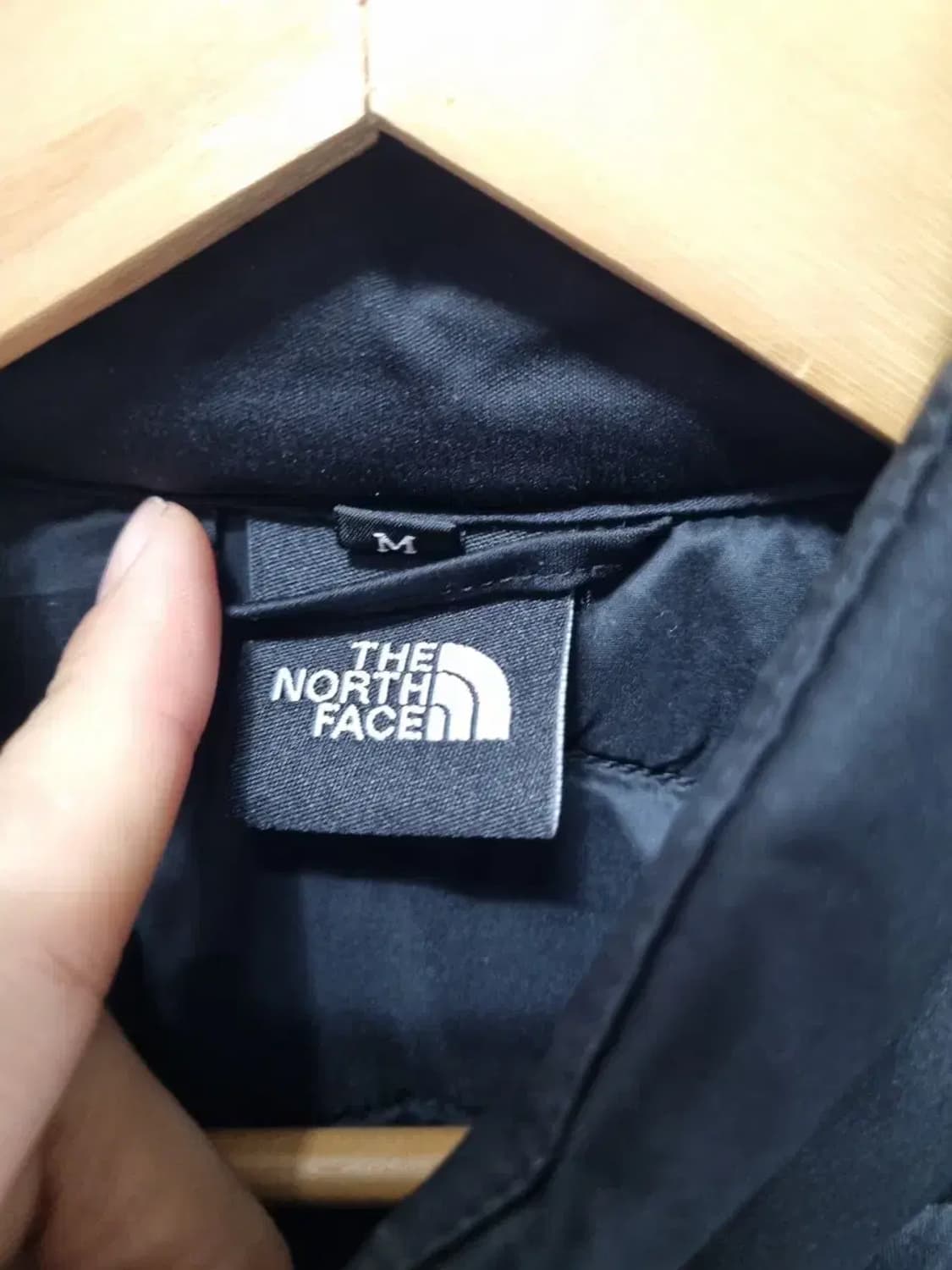 노스페이스 경량 패딩 자켓 여성 M 상품이미지4