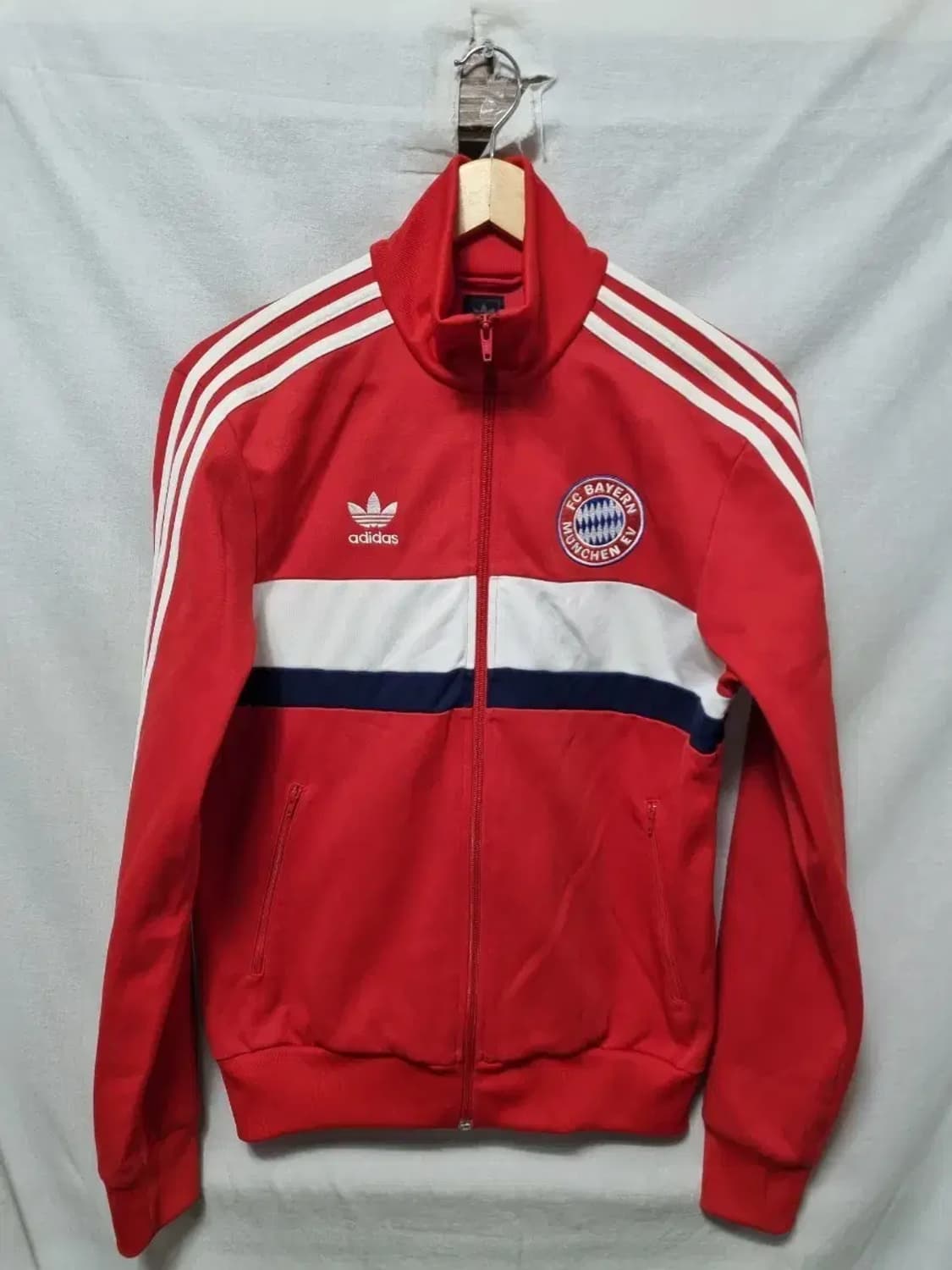 아디다스 FC 바이에른 뮌헨 트랙탑 져지 95 상품이미지1