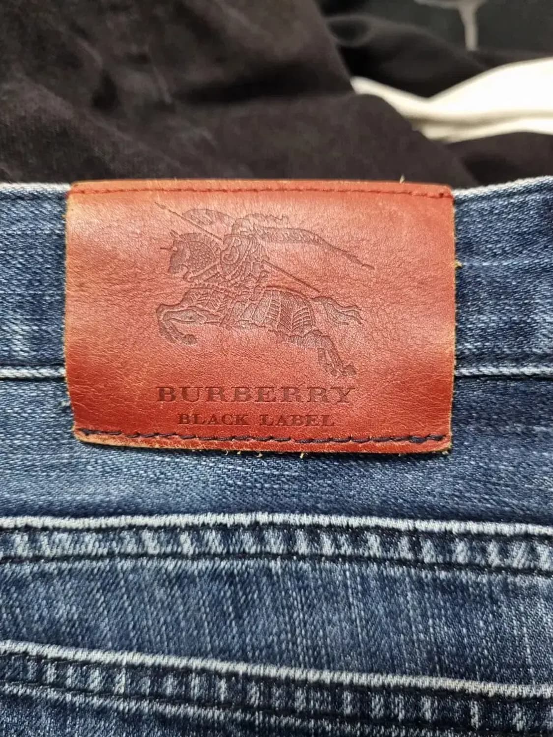 버버리 블랙라벨 데님 허리단면42 상품이미지3