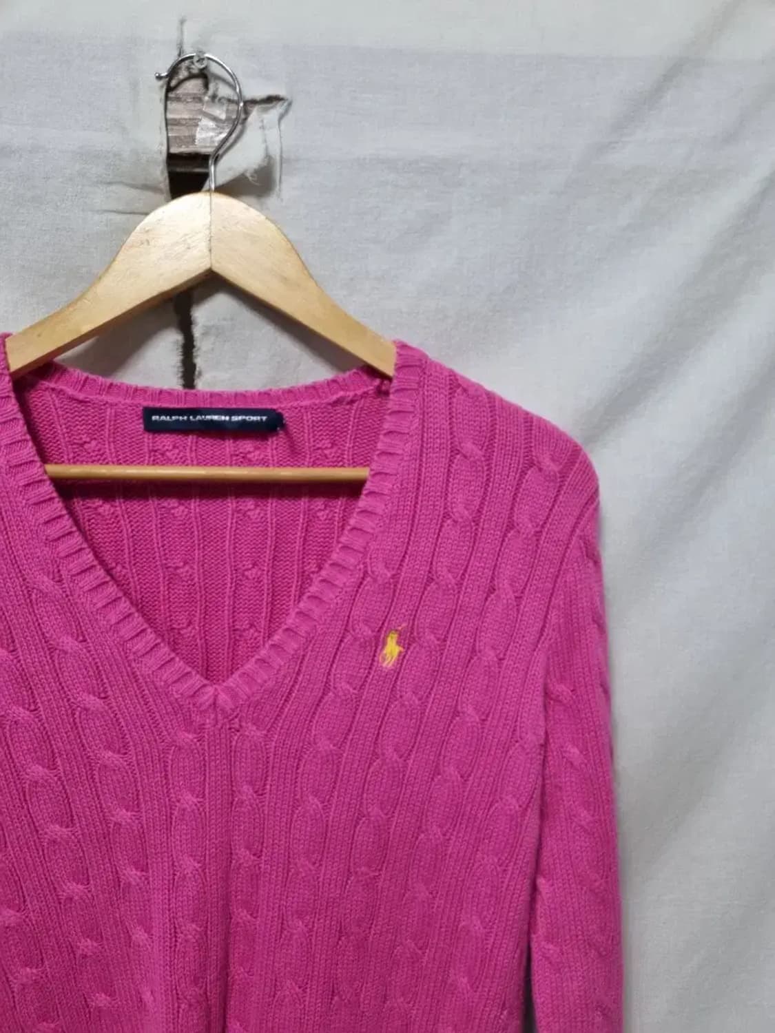 폴로 랄프로렌 핑크 케이블 브이넥 니트 M 상품이미지3