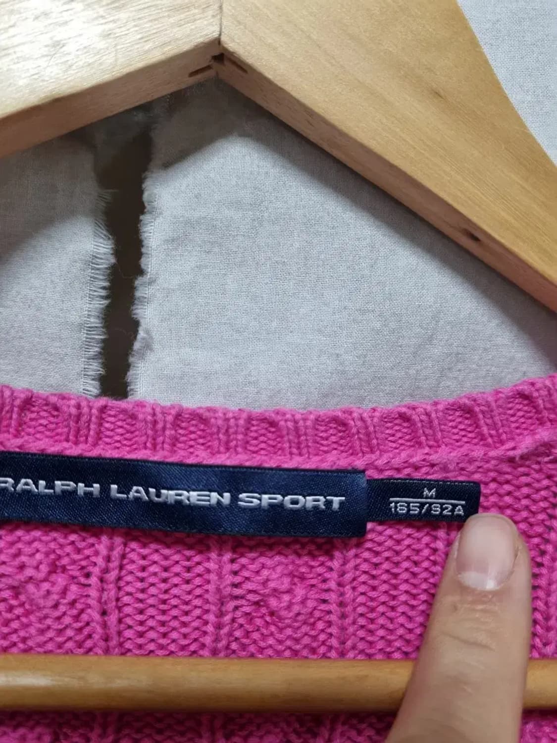 폴로 랄프로렌 핑크 케이블 브이넥 니트 M 상품이미지4