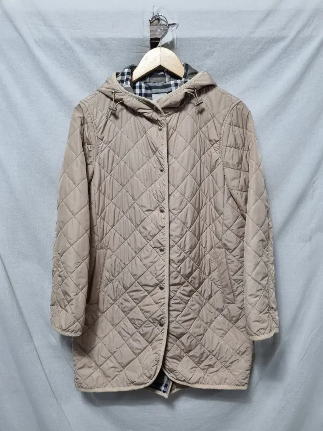 BCBG 퀄팅 후드 코트 자켓 85~90 상품이미지1