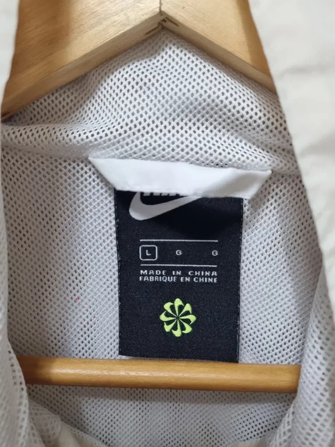 나이키 윈드러너 바람막이 L 상품이미지4