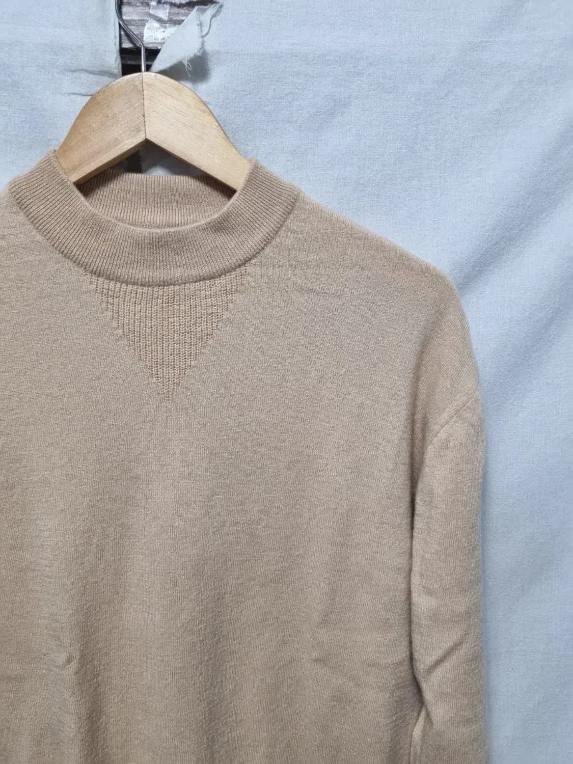 럭키슈에뜨 라운드넥 니트 스웨터 F 상품이미지3