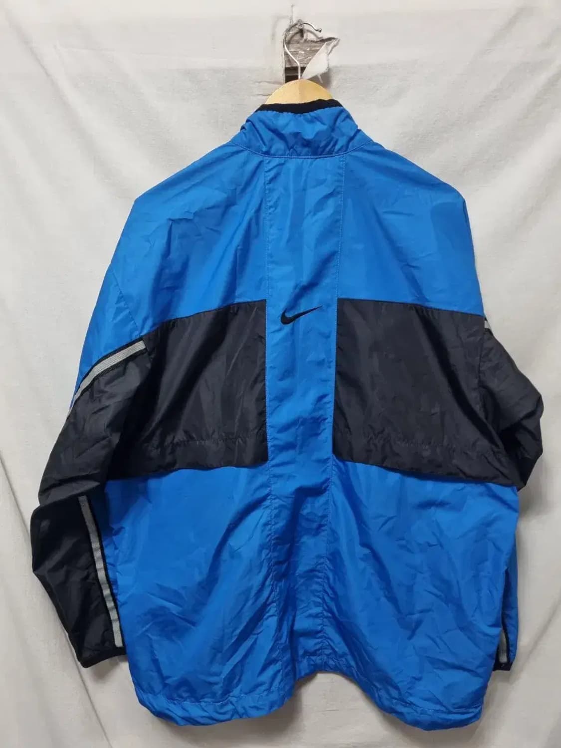 나이키 올드스쿨 바람막이 자켓 105 상품이미지2