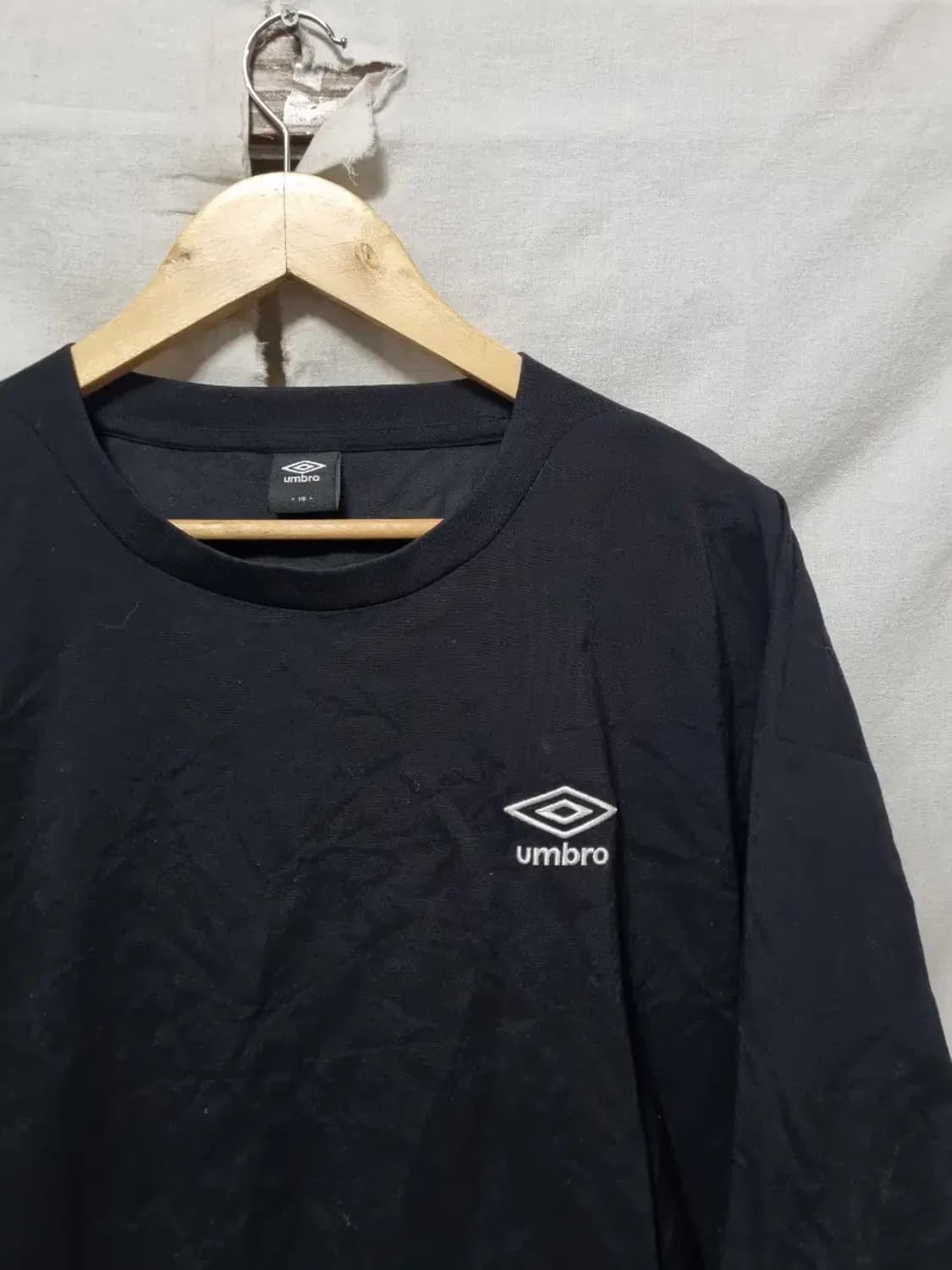 엄브로 나일론 기능성 맨투맨 110 상품이미지3