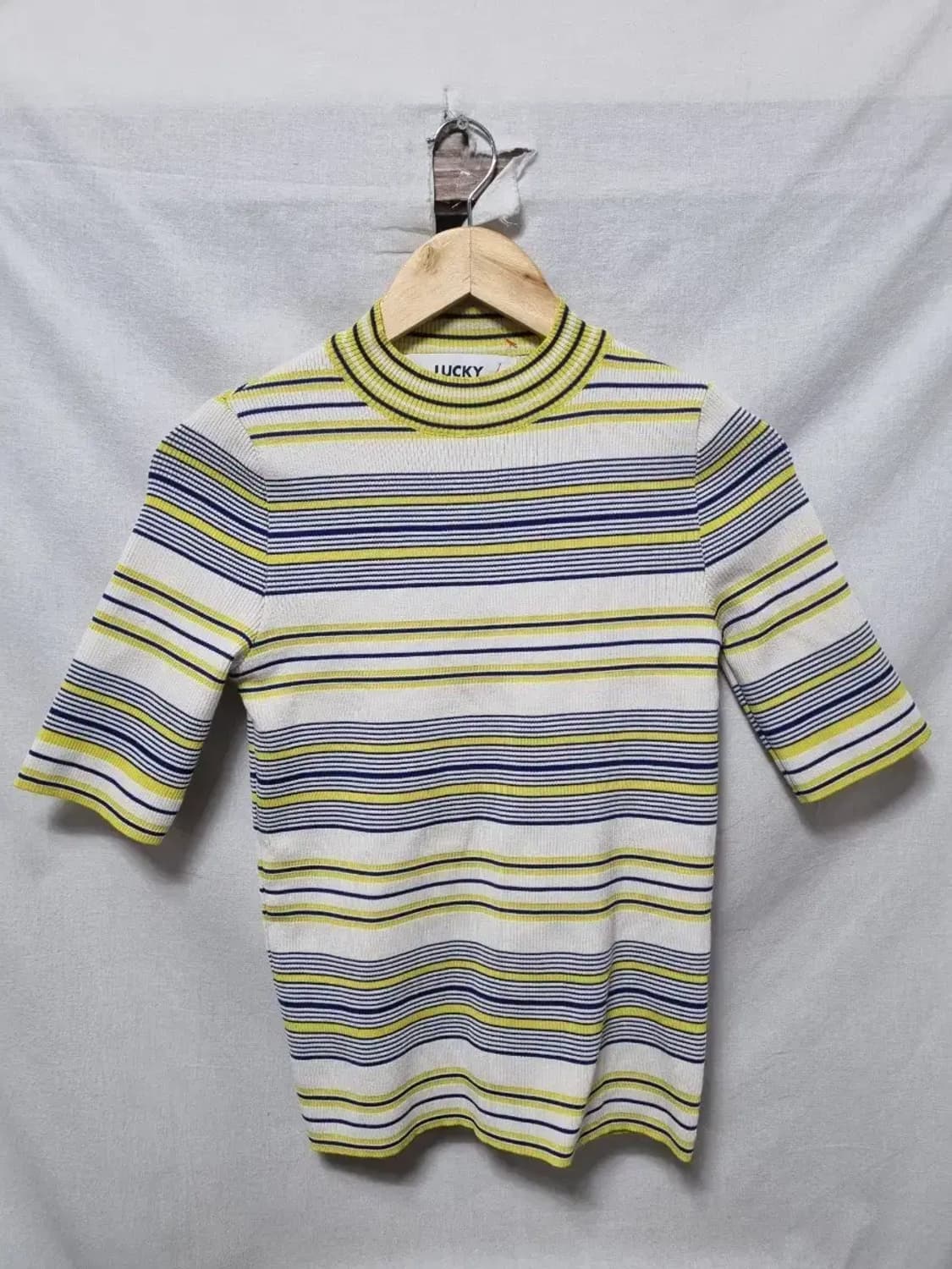 럭키슈에뜨 스트라이프 반팔 니트 F 상품이미지1