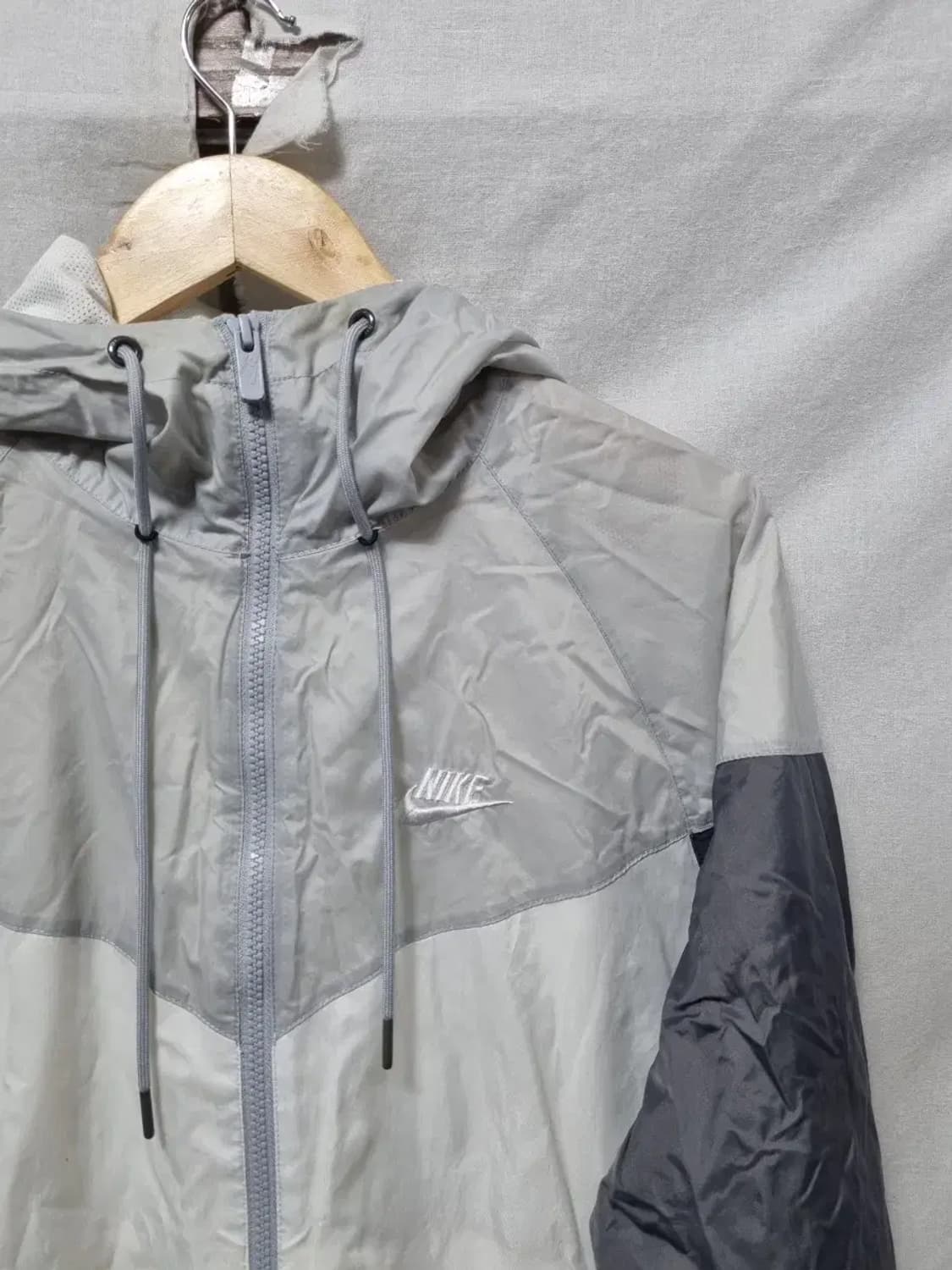 나이키 바람막이 자켓 L 상품이미지3