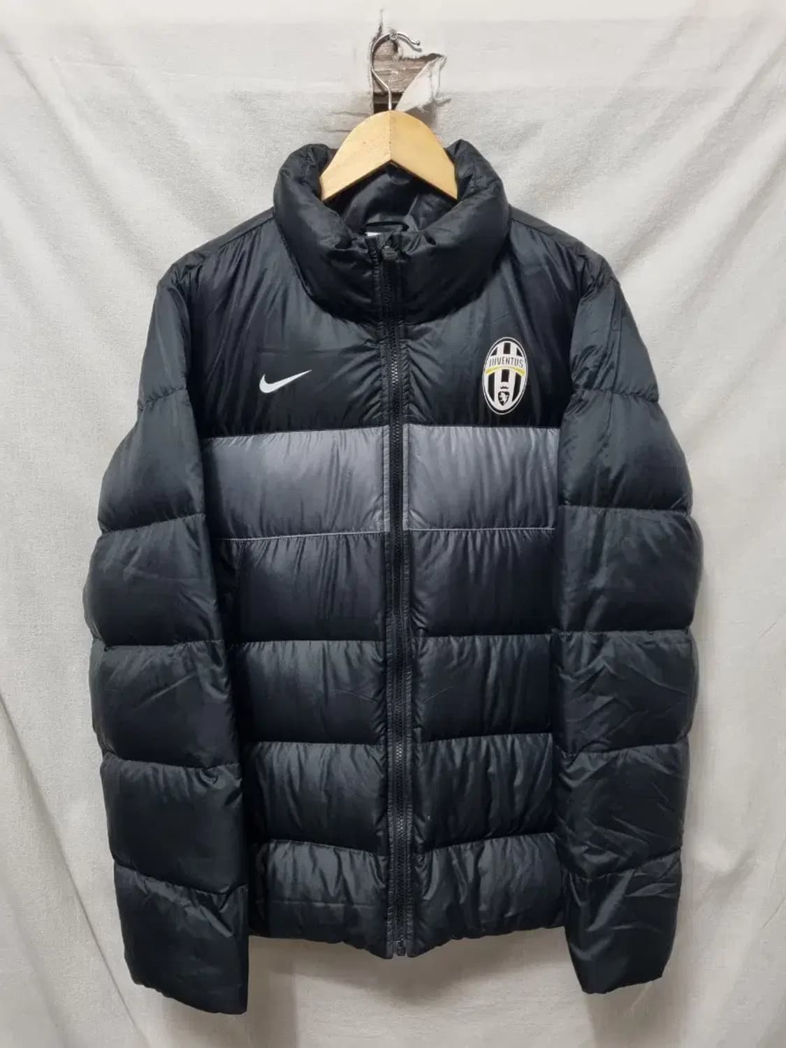 나이키 유벤투스 패딩 점퍼 M 상품이미지1