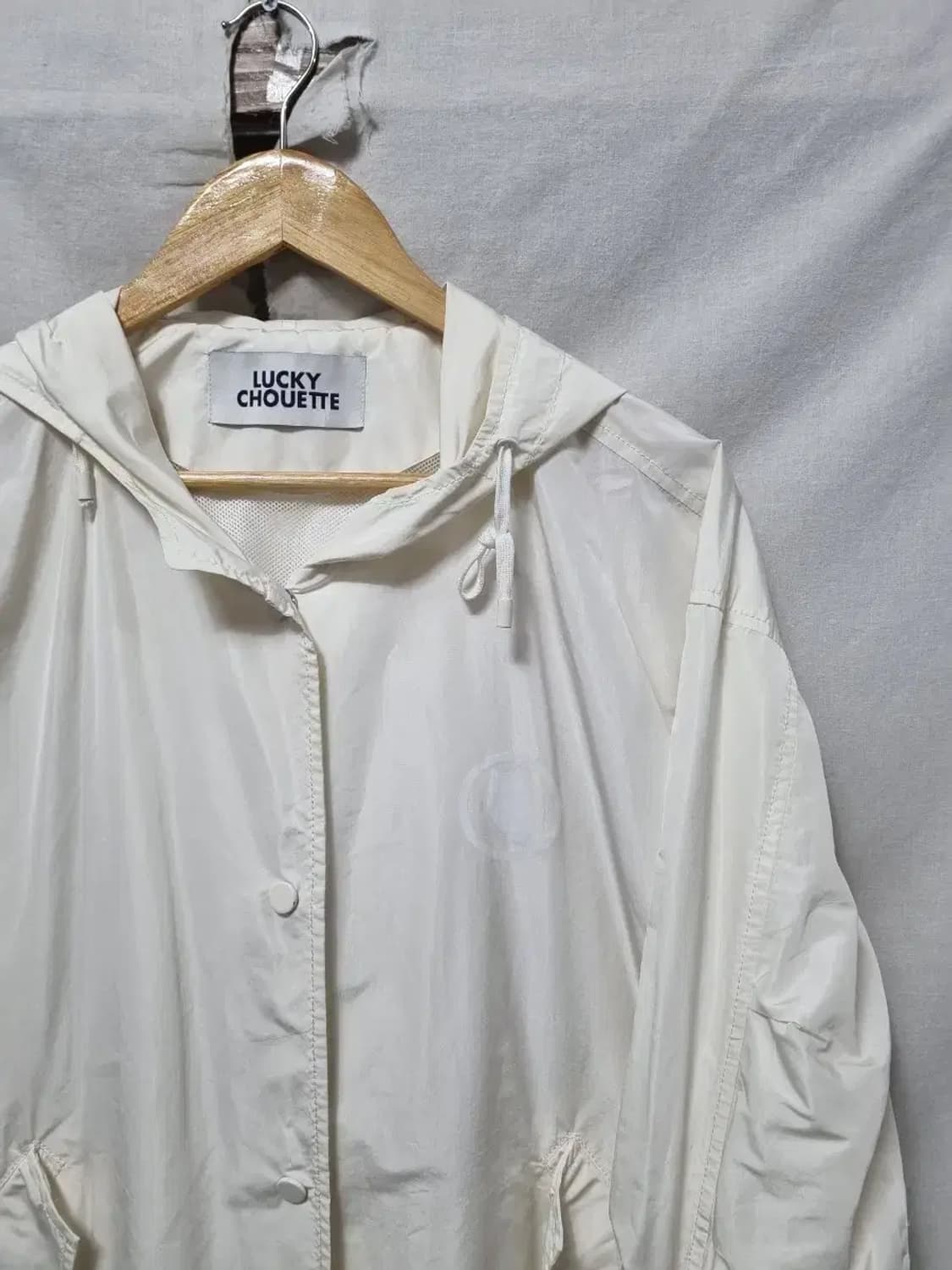 럭키슈에뜨 롱 후드 바람막이 코트 F 상품이미지3