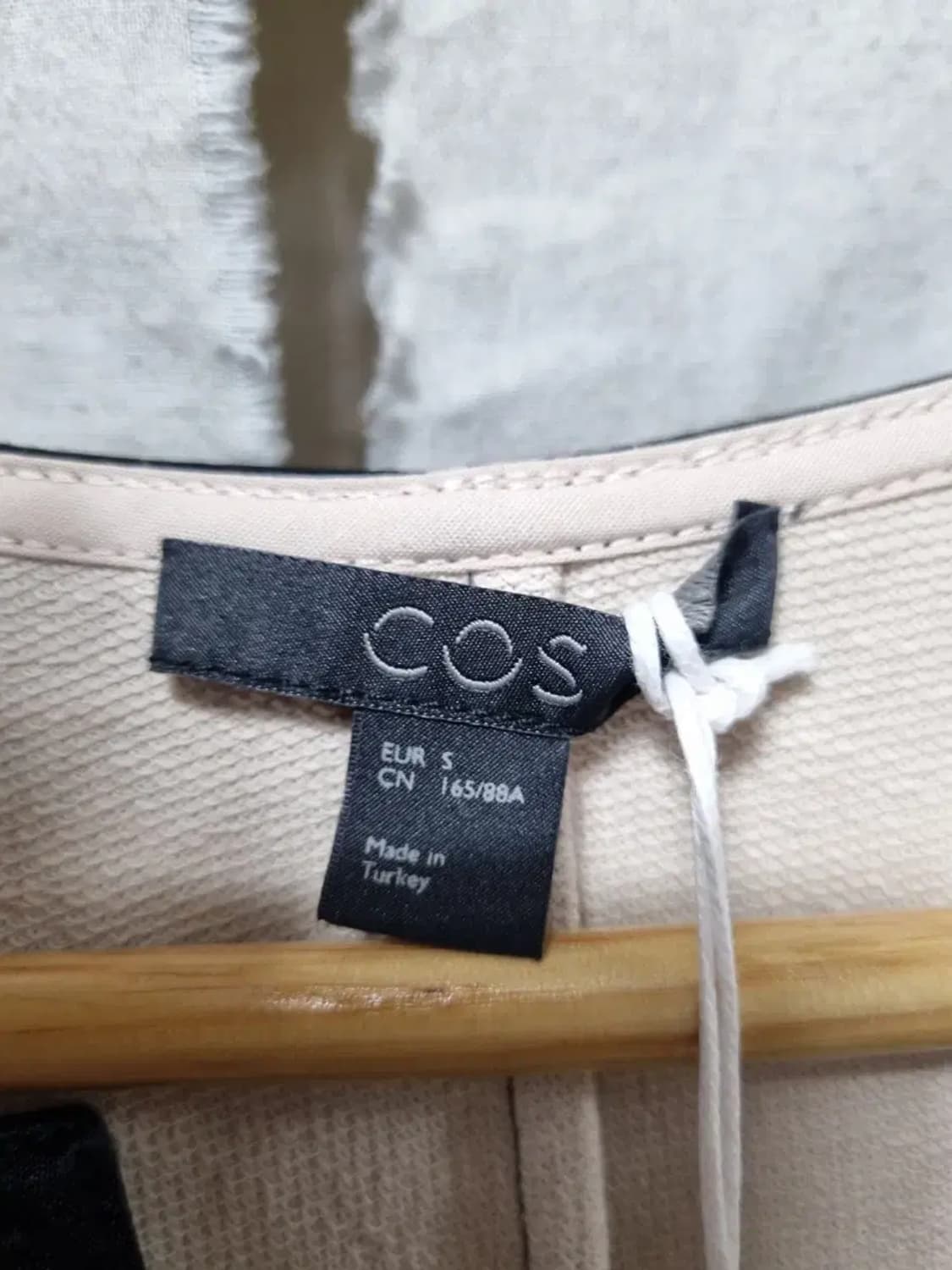 새상품) COS 블랙 원피스 95 상품이미지4