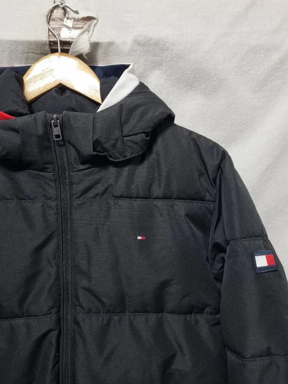 타미힐피거 블랙 후드 패딩 점퍼 95 상품이미지3