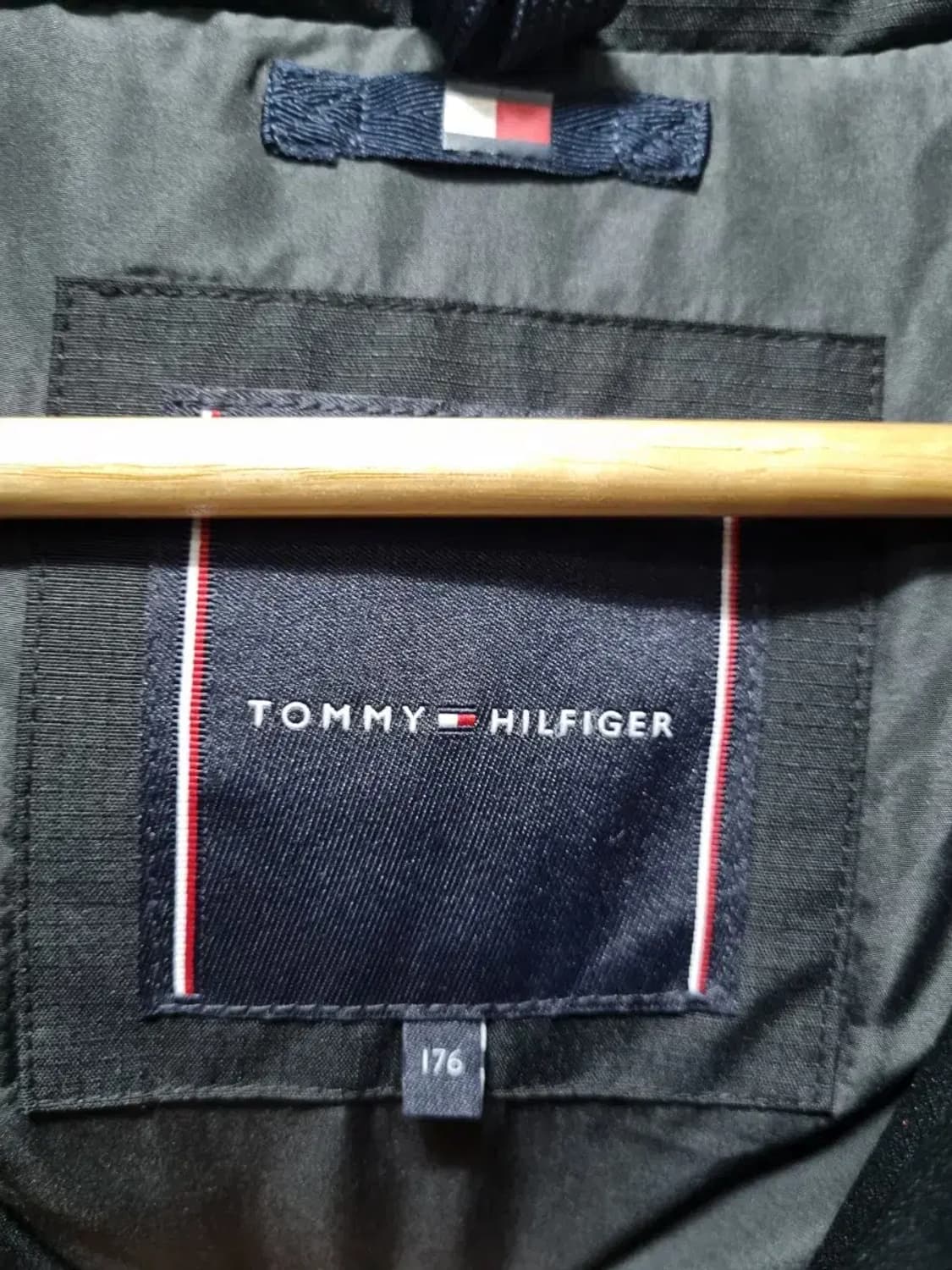 타미힐피거 블랙 후드 패딩 점퍼 95 상품이미지4