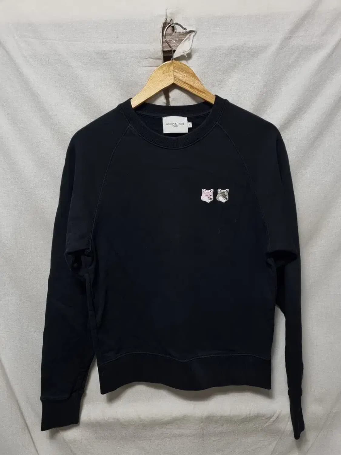 메종키츠네 더블 폭스 블랙 맨투맨 95 상품이미지1