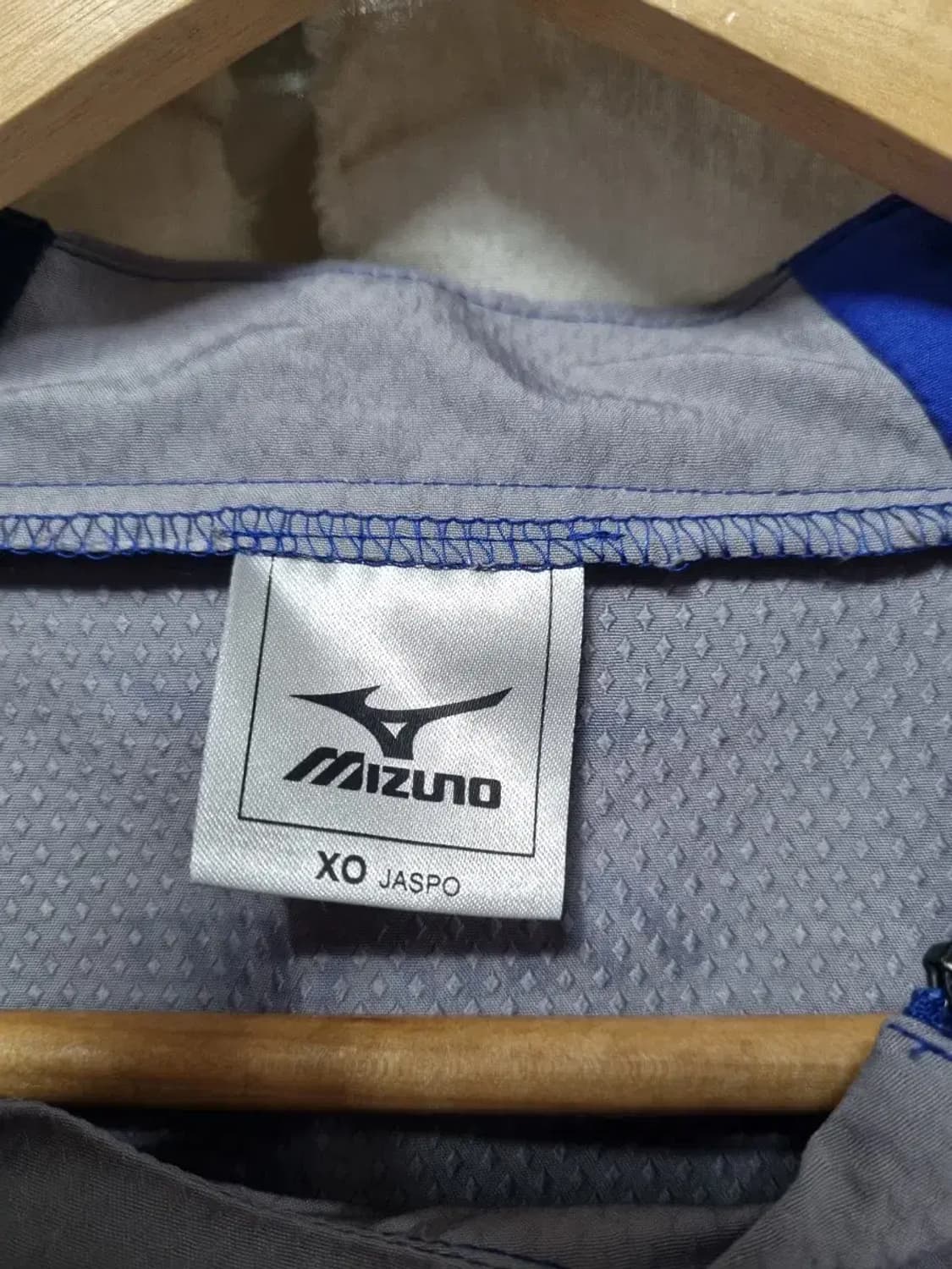 미즈노 바람막이 맨투맨 105 상품이미지4