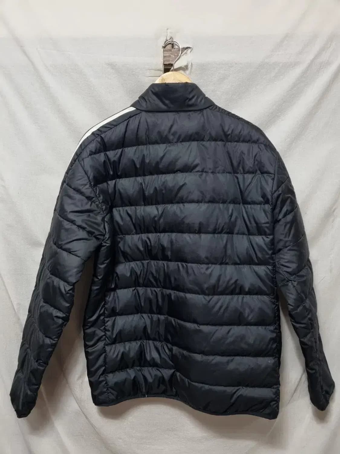 아디다스 경량 패딩 점퍼 2XL 상품이미지2