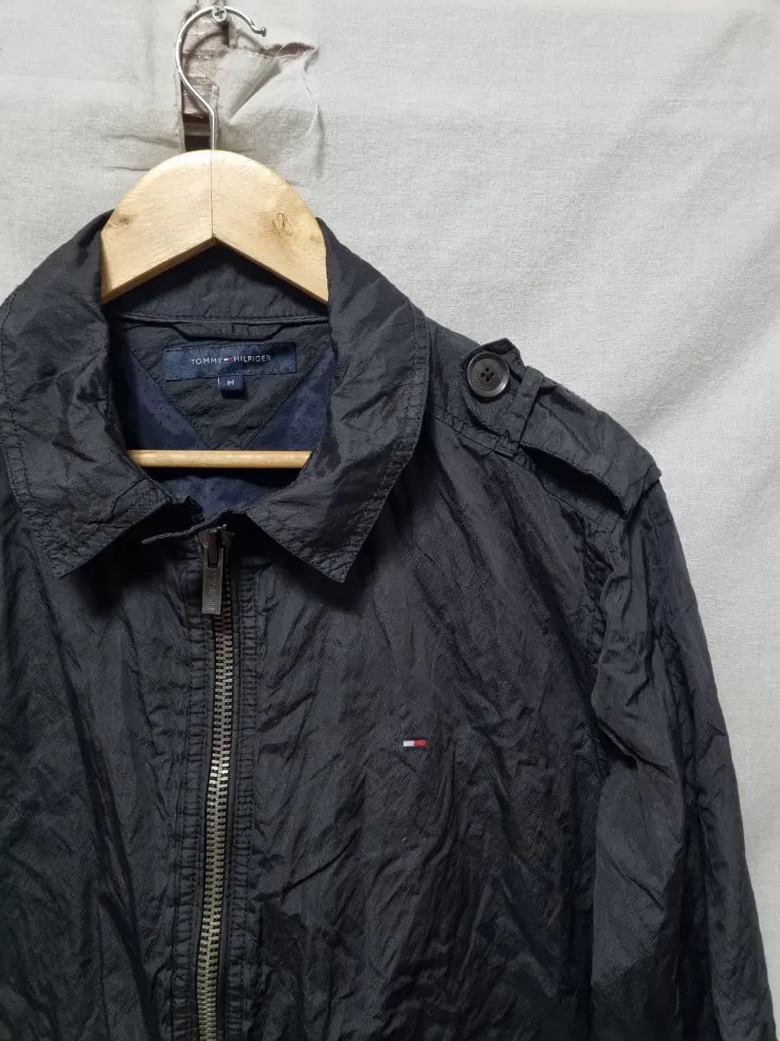 타미힐피거 블랙 봄버 자켓 M 상품이미지3