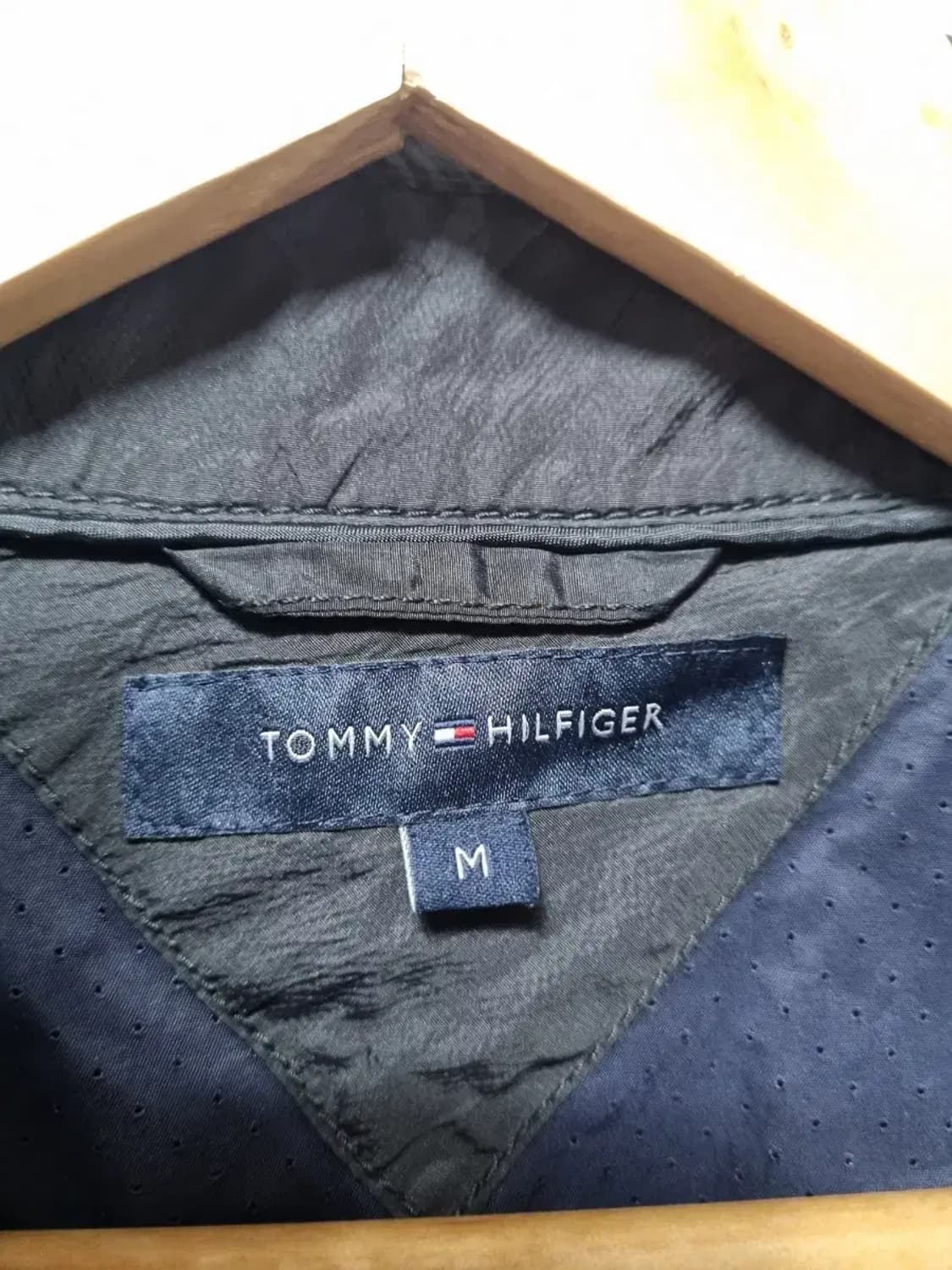 타미힐피거 블랙 봄버 자켓 M 상품이미지4