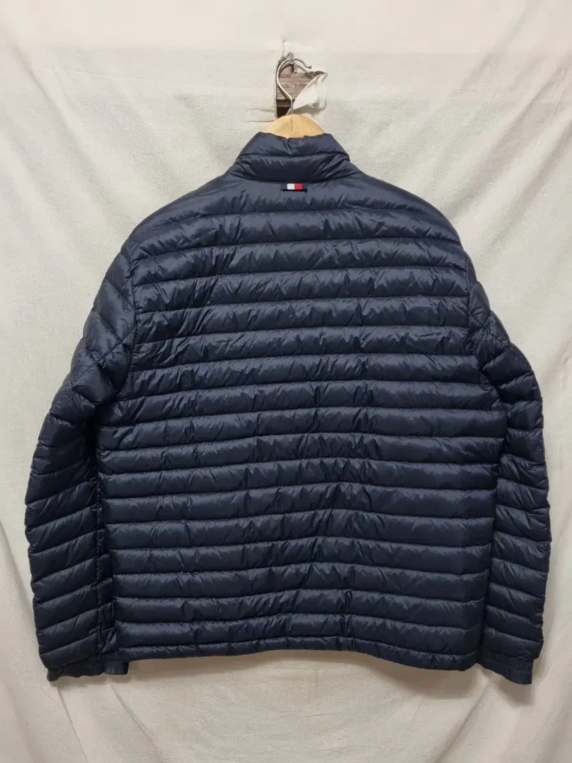 타미힐피거 네이비 경량 패딩 점퍼 L 상품이미지2