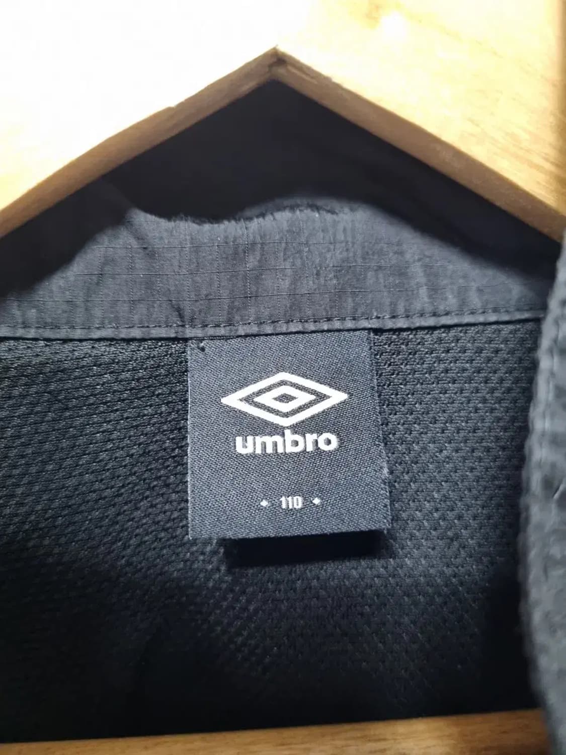 엄브로 바람막이 110 상품이미지4