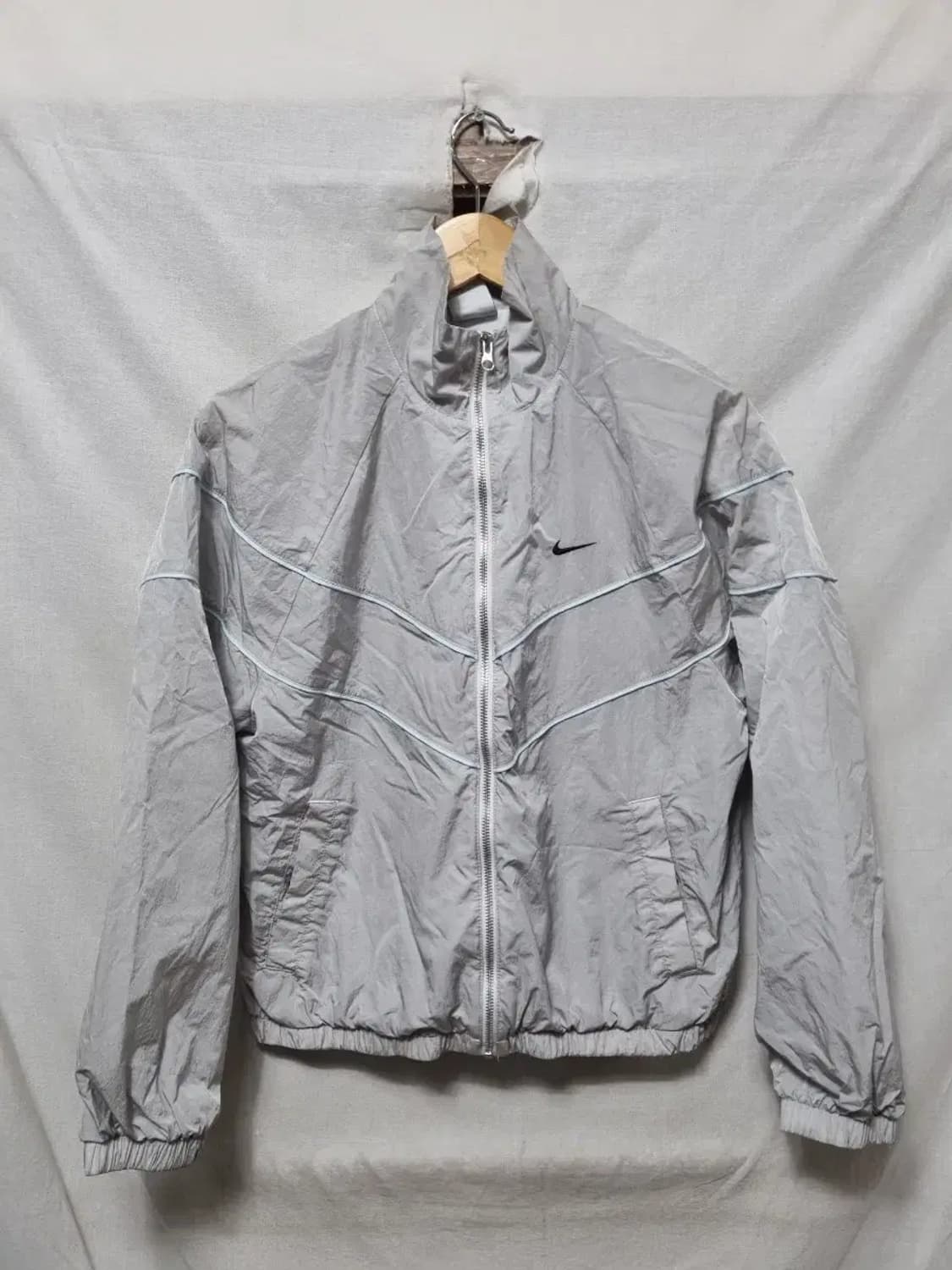 나이키 윈드러너 크롭 바람막이 자켓 여성 L 상품이미지1