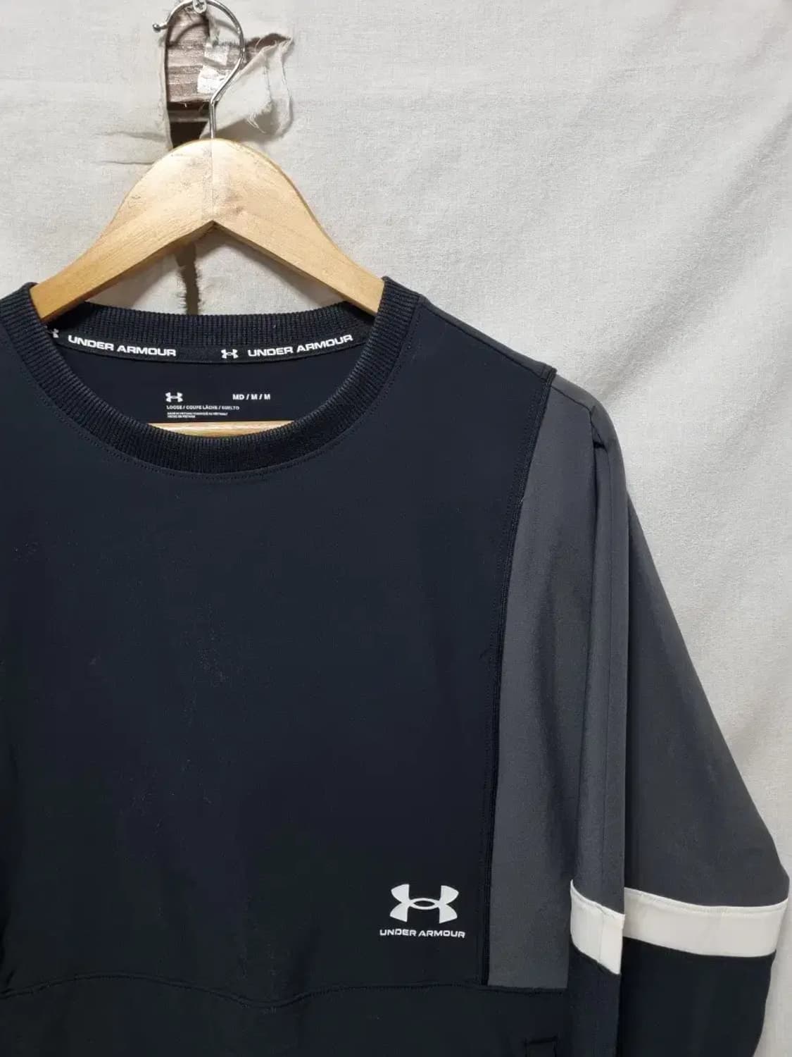 언더아머 기능성 맨투맨 M 상품이미지3