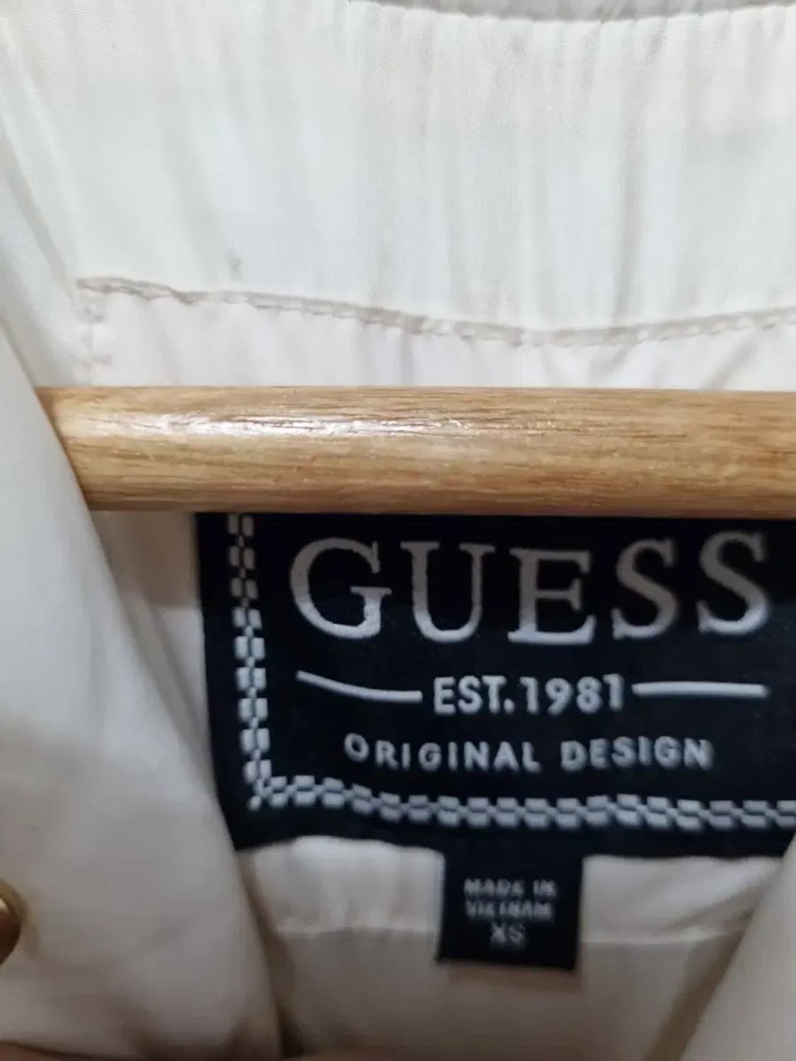 게스 트위드 숏 패딩 XS 상품이미지4