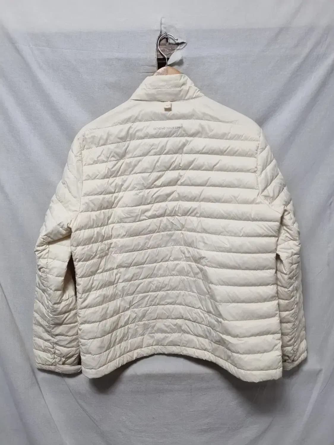 네파 경량 패딩 점퍼 여성 110 상품이미지2