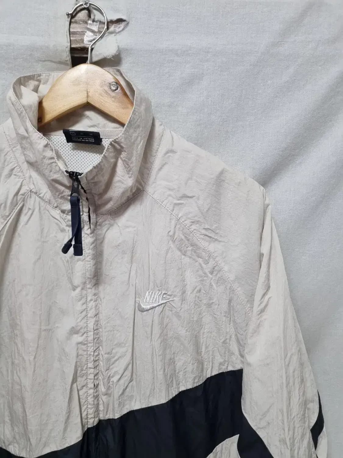나이키 빅스우시 바람막이 XL 상품이미지3