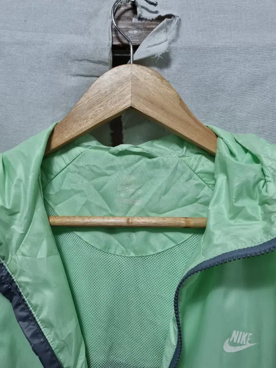 나이키 윈드러너 바람막이 자켓 90 상품이미지4