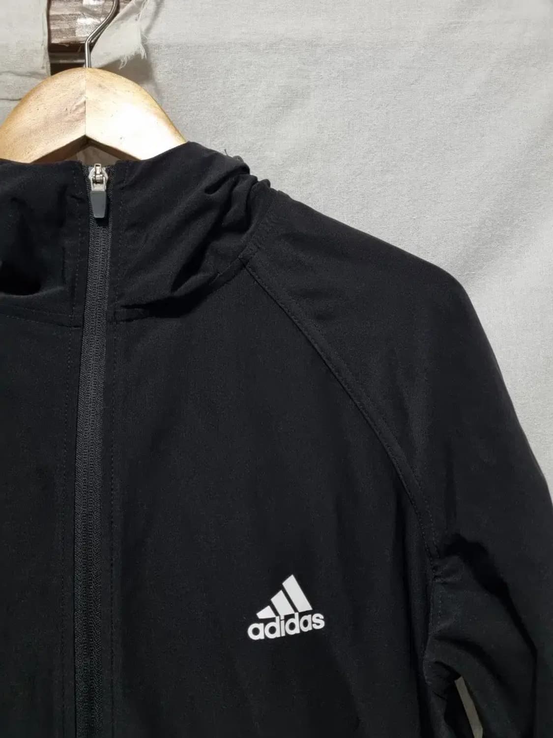 아디다스 컴뱃스포츠 후드 바람막이 자켓 셋업 XL 상품이미지3