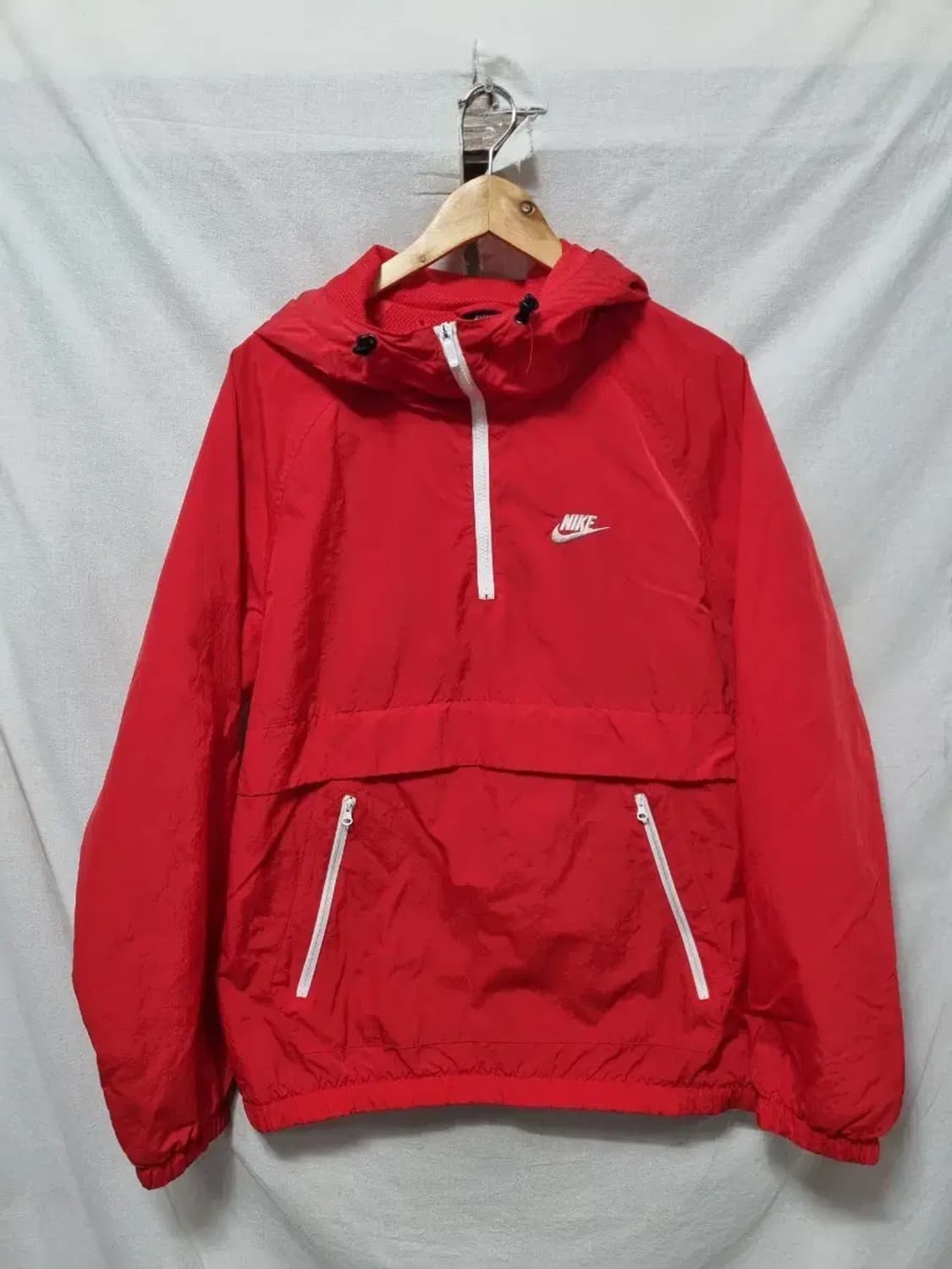 나이키 레드 바람막이 후드 아노락 M 상품이미지1