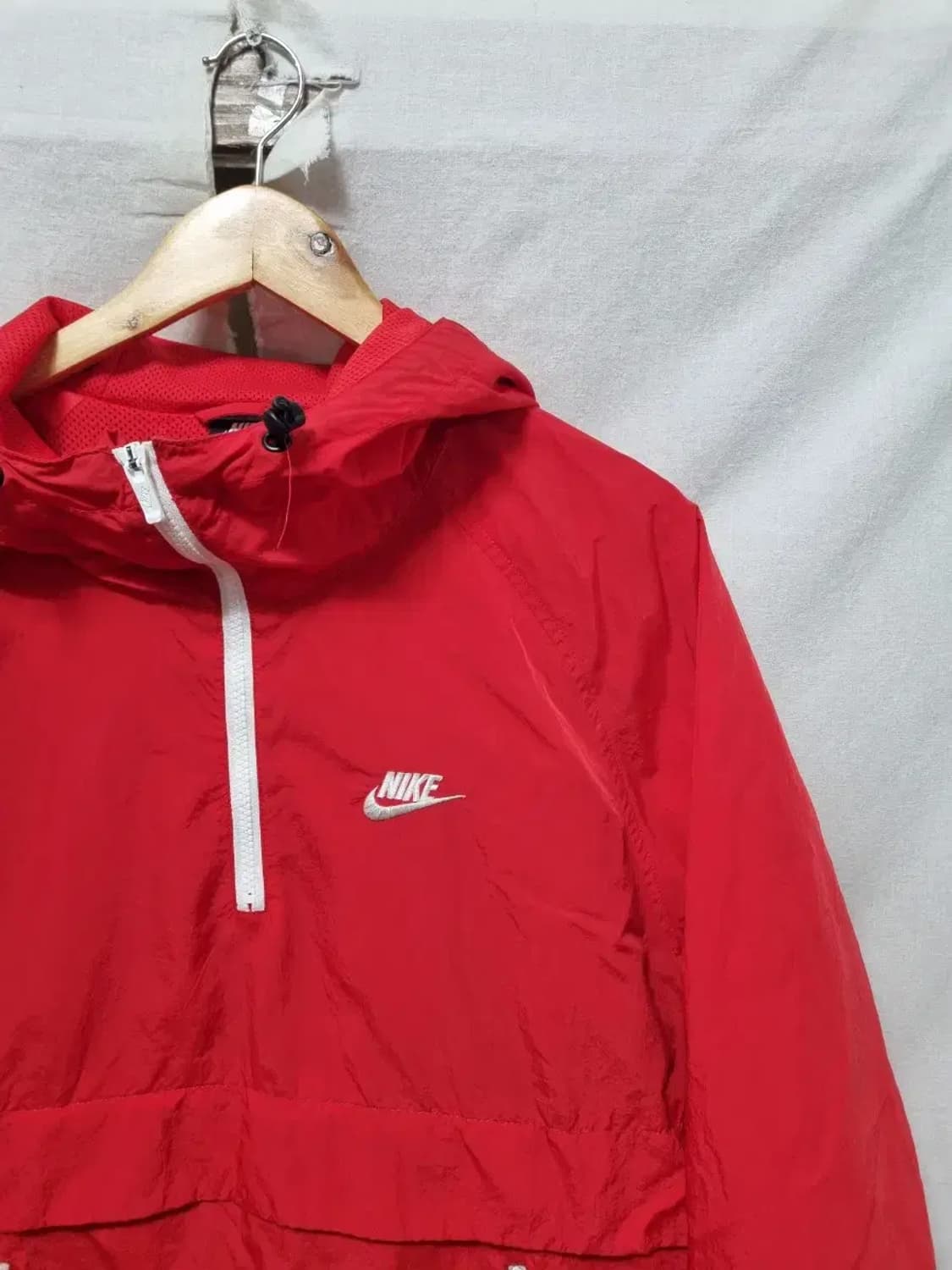 나이키 레드 바람막이 후드 아노락 M 상품이미지3
