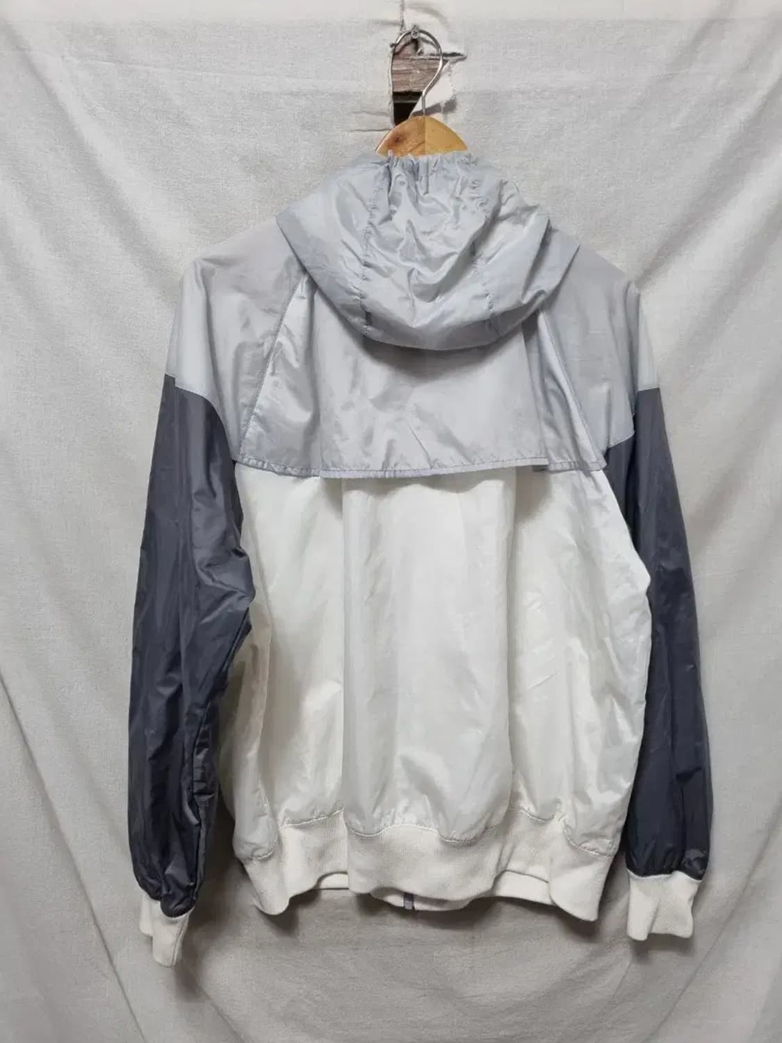 나이키 윈드러너 런닝 바람막이 100 상품이미지2