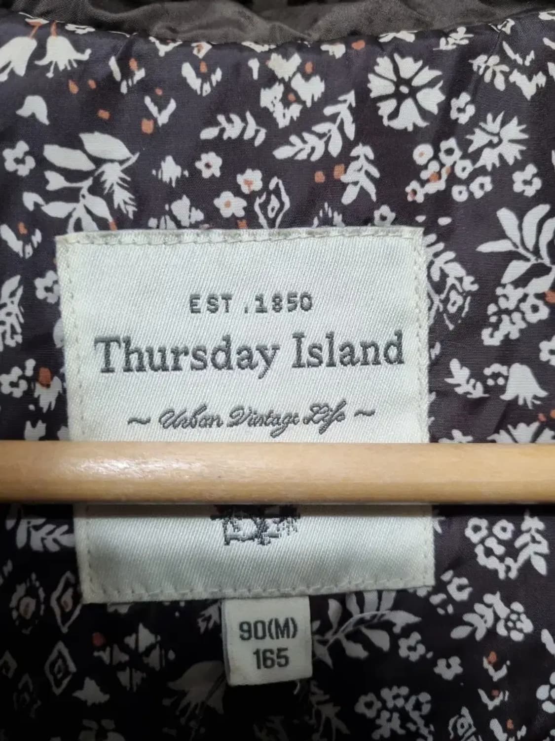 써스데이아일랜드 패딩 점퍼 M 상품이미지4