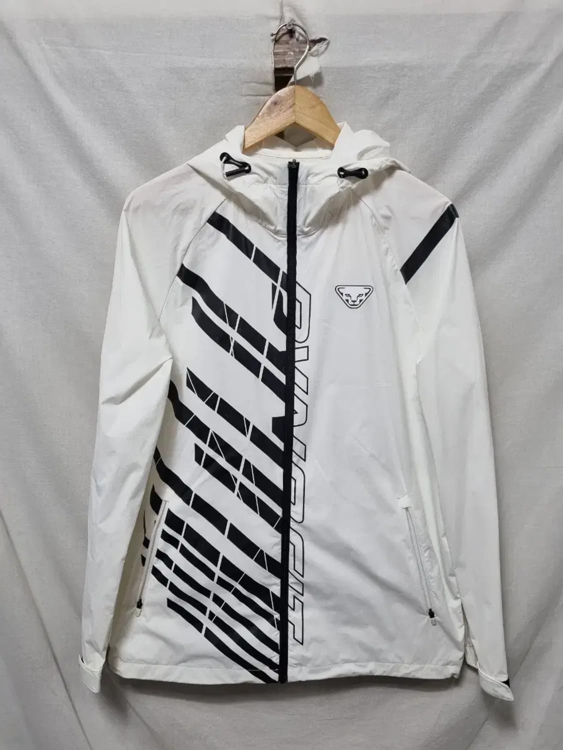 다이나핏 기능성 바람막이 L 상품이미지1