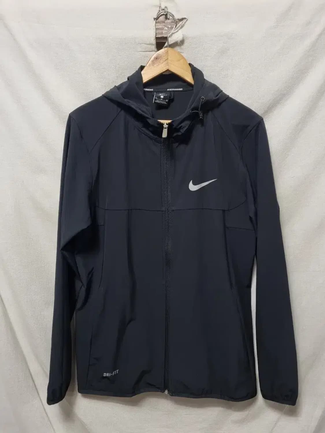나이키 드라이핏 런닝 바람막이 S 상품이미지1