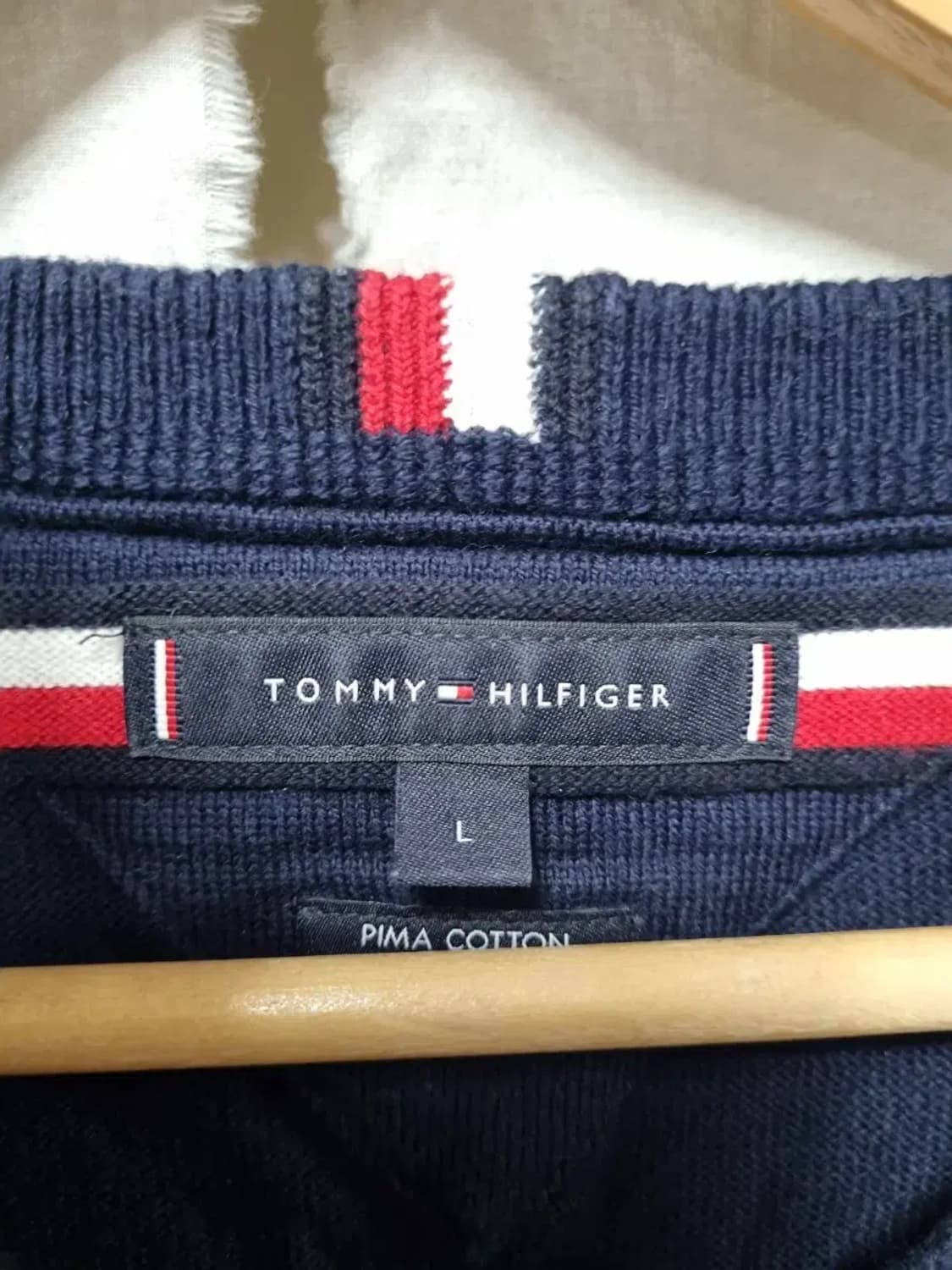 타미힐피거 브이넥 니트 L 상품이미지4