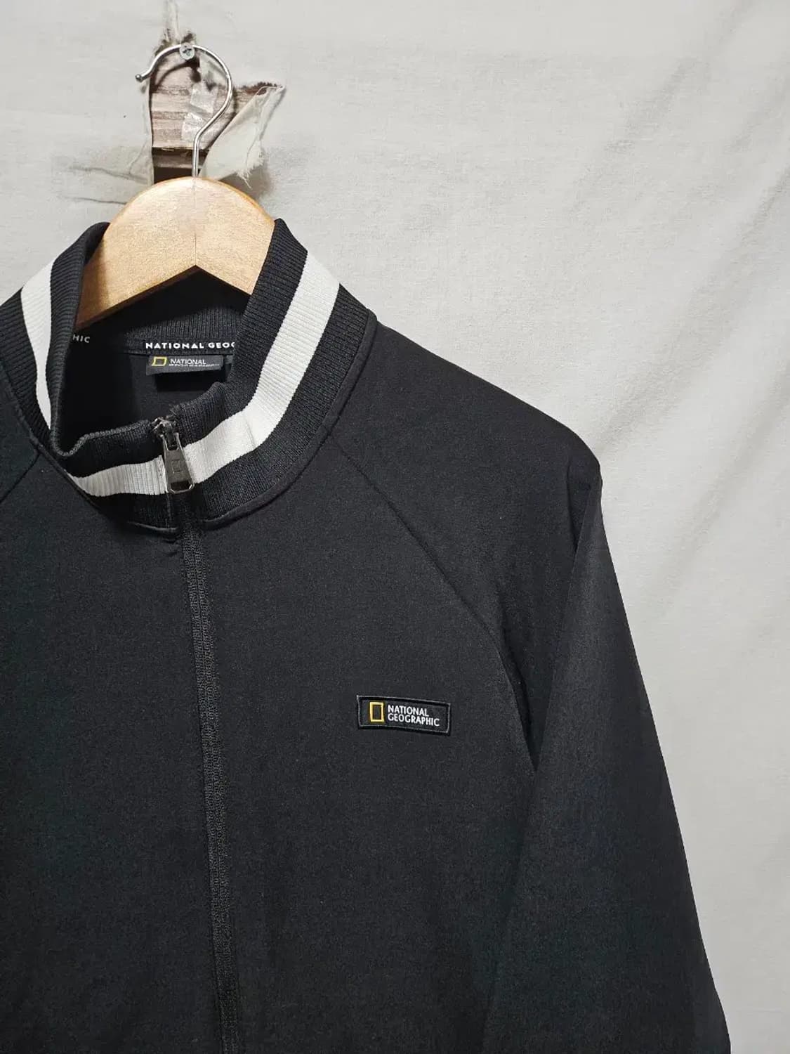 내셔널지오그래픽 블랙 집업 자켓 105 상품이미지3
