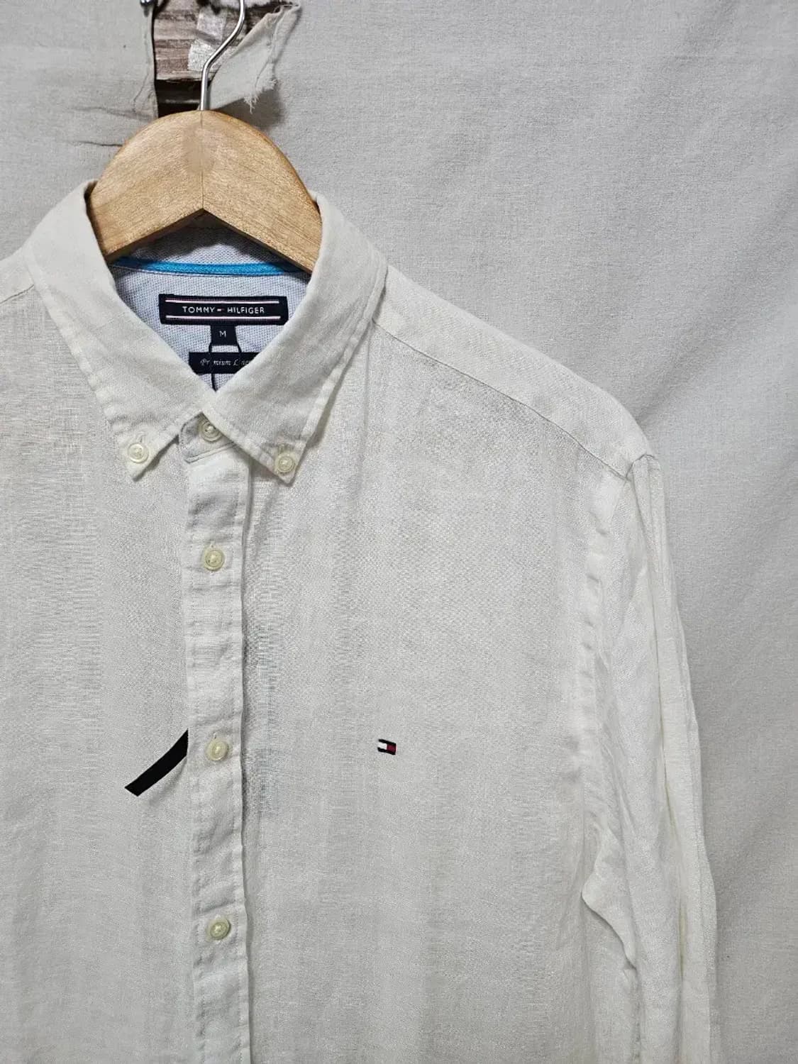 새상품) 타미힐피거 화이트 린넨 셔츠 M 상품이미지3