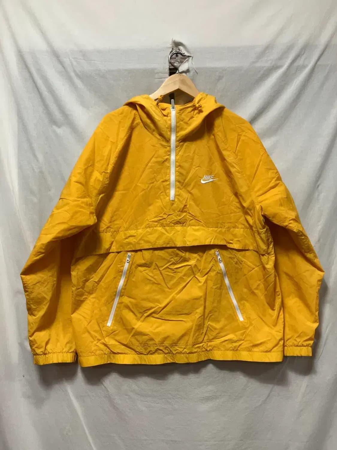 나이키 옐로우 바람막이 자켓 2XL 상품이미지1