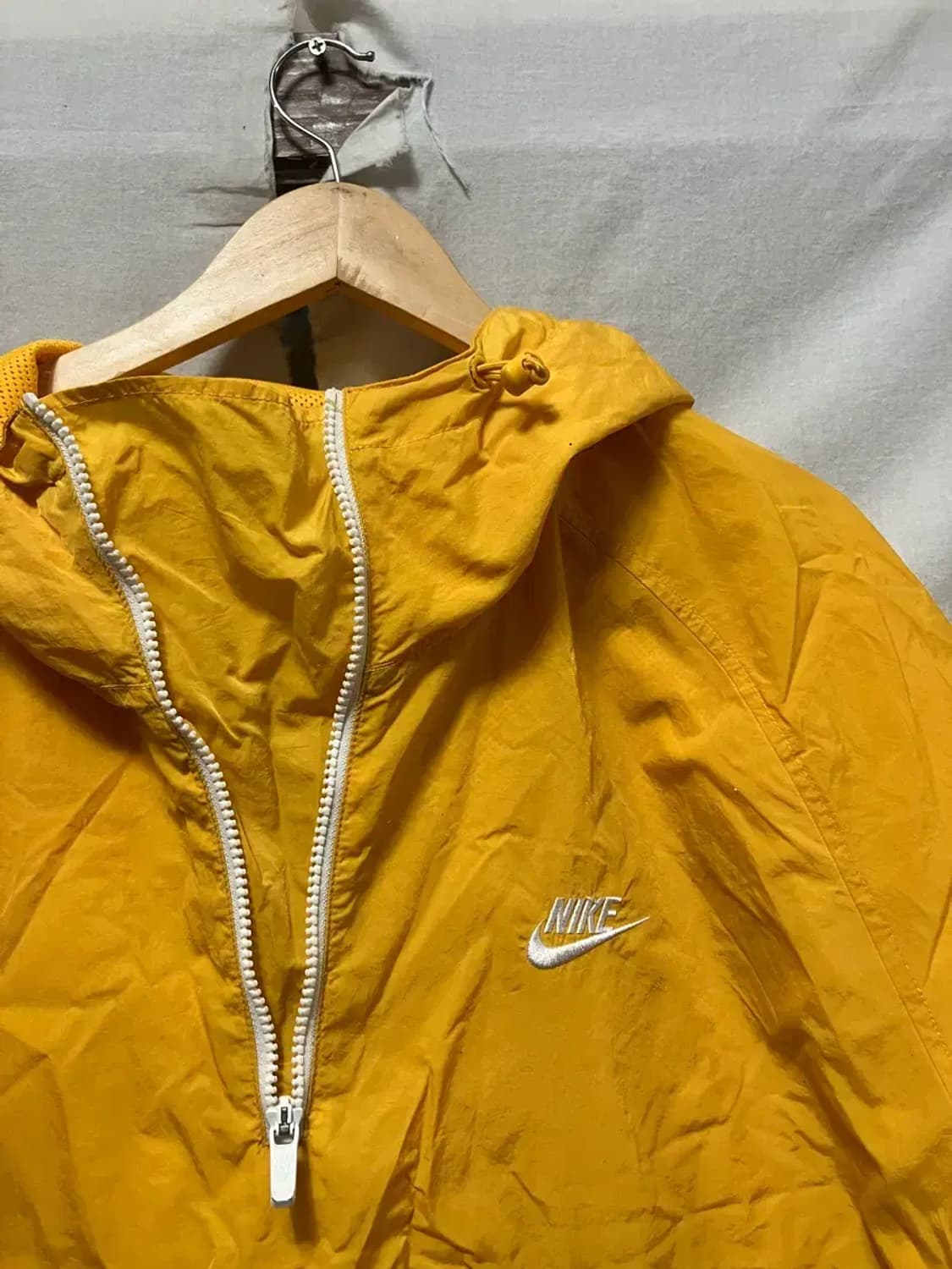 나이키 옐로우 바람막이 자켓 2XL 상품이미지4