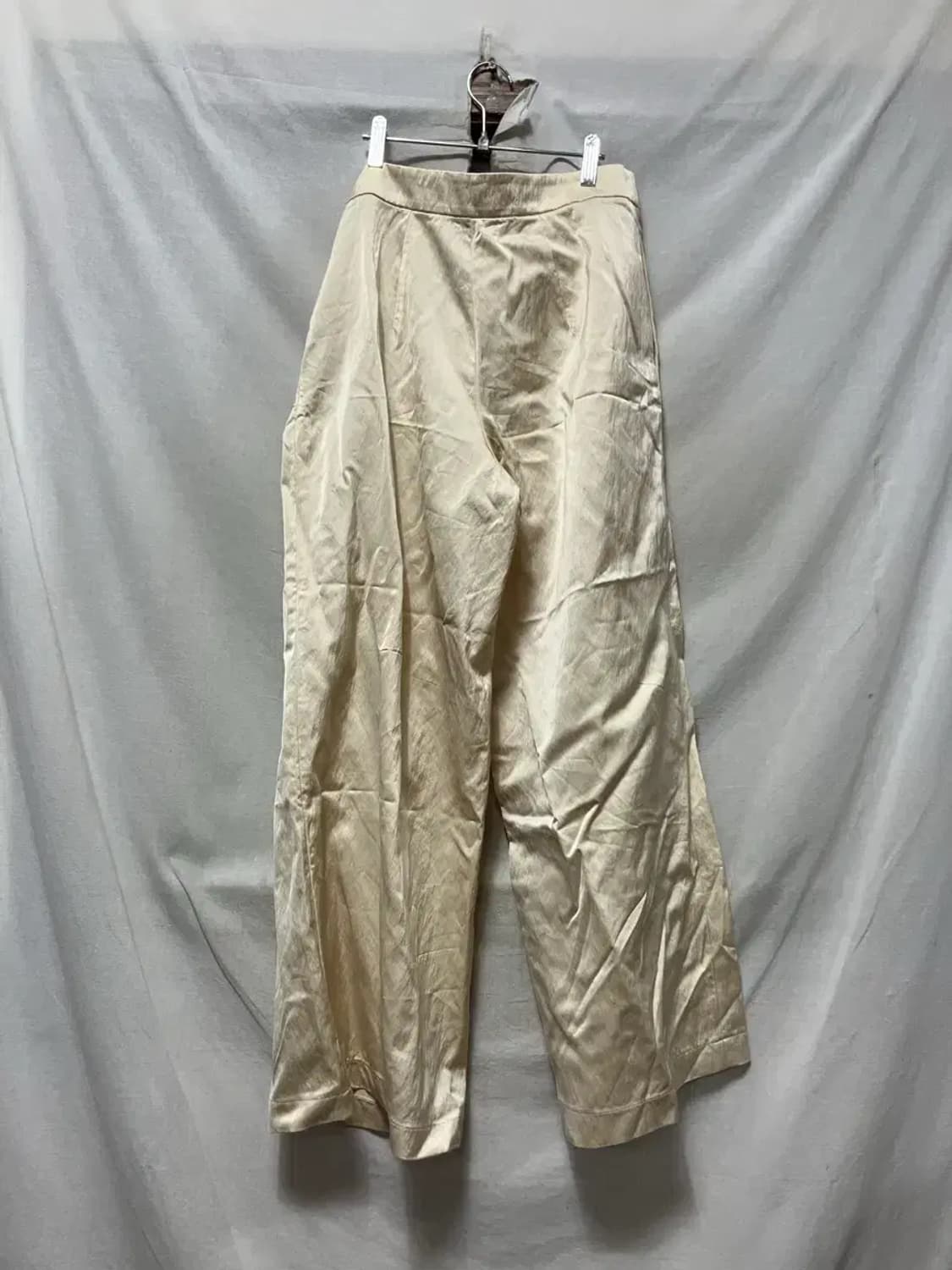 LAVIN 새틴 와이드핏 아이보리 슬랙스 55~66 상품이미지2