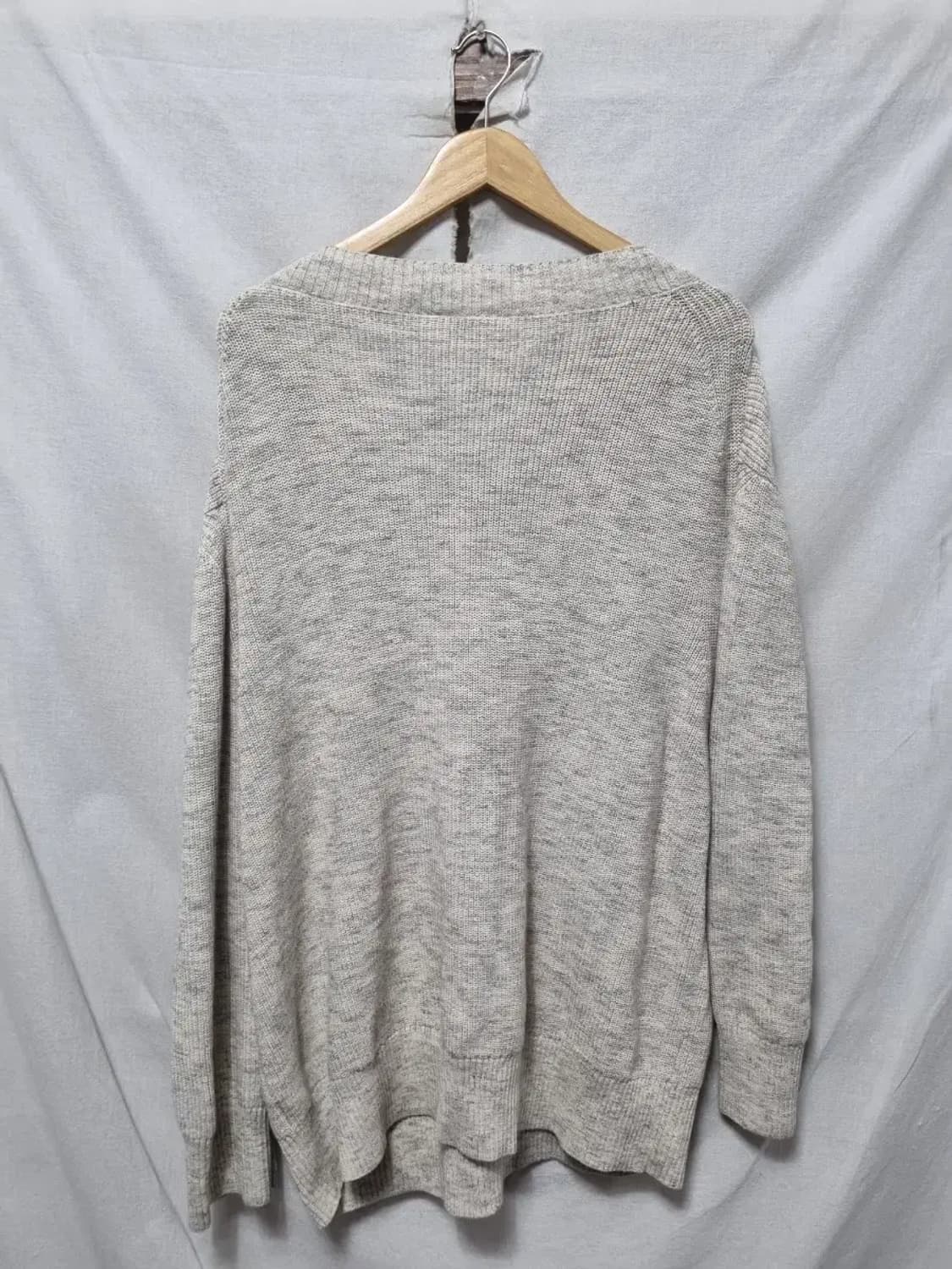 COS 코스 브이넥 니트 L 100~105 상품이미지2