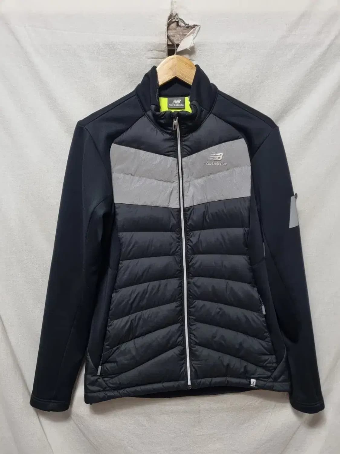 뉴발란스 러닝 기능성 패딩 자켓 L 상품이미지1
